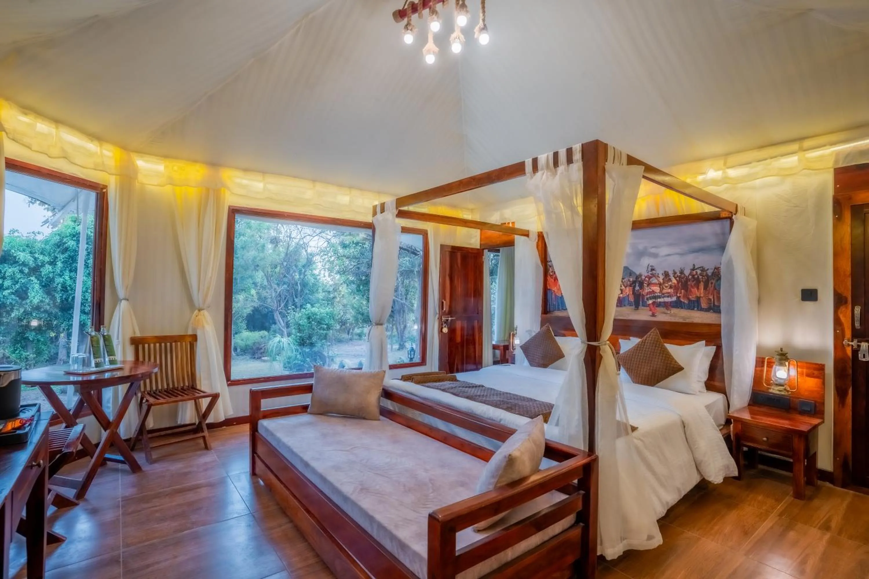 Bed in Click Resort Corbett Tiger Den