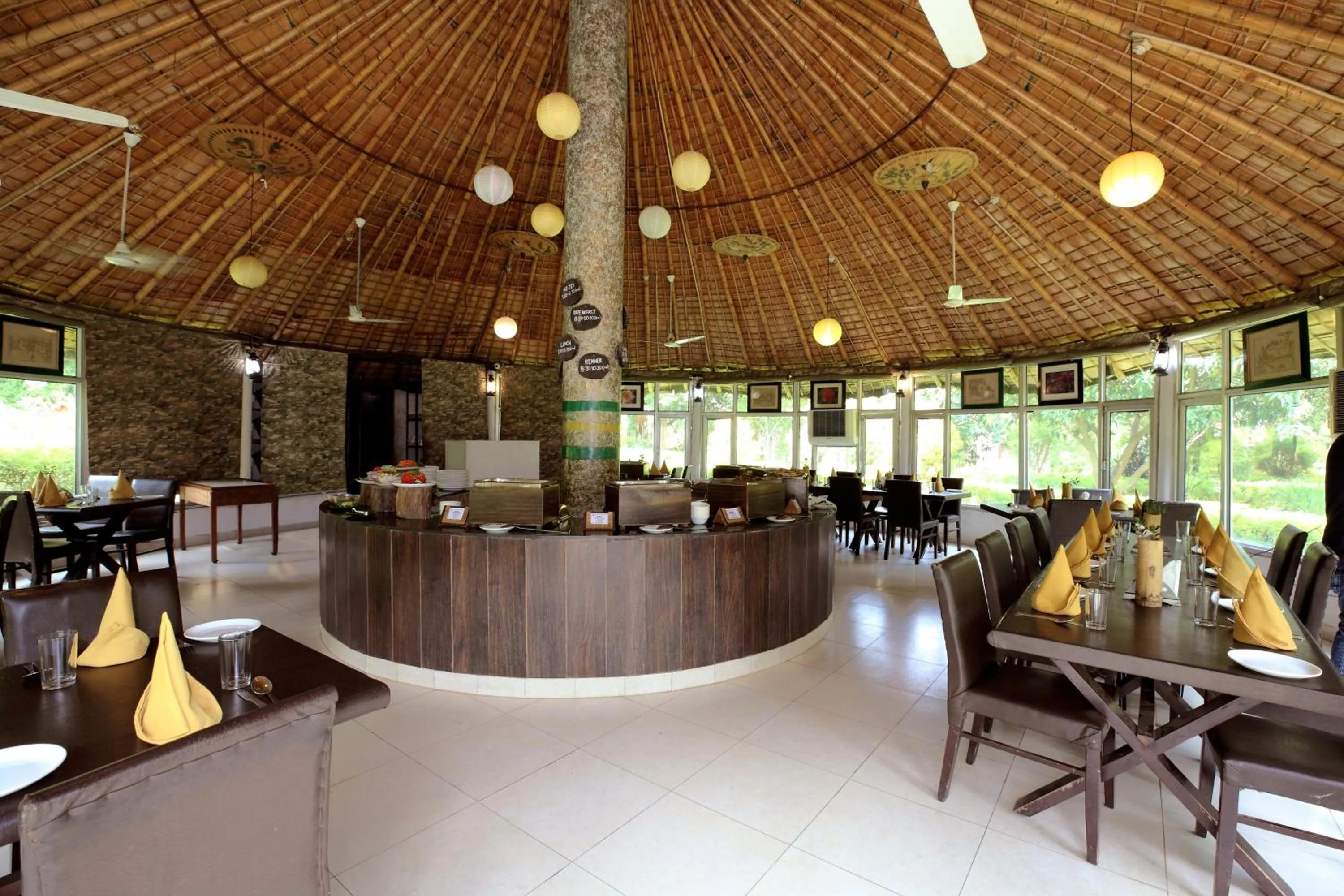 Restaurant/places to eat in Click Resort Corbett Tiger Den