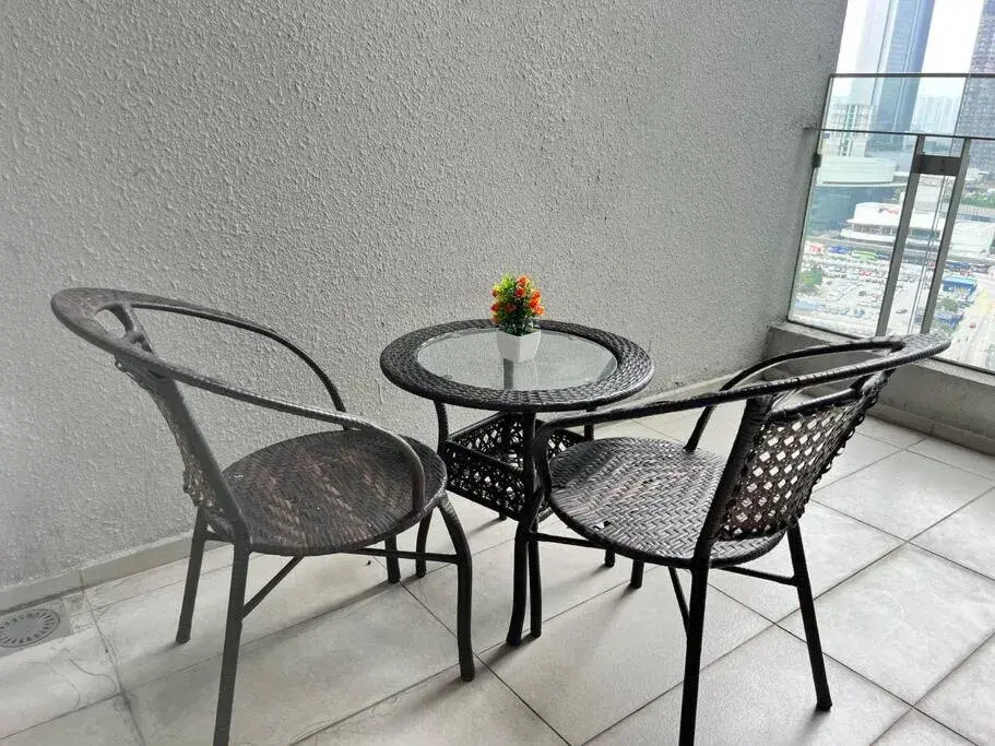 Balcony/Terrace in The Robertson Bukit Bintang by DeUrban Balcony/Terrace in The Robertson Bukit Bintang by DeUrban