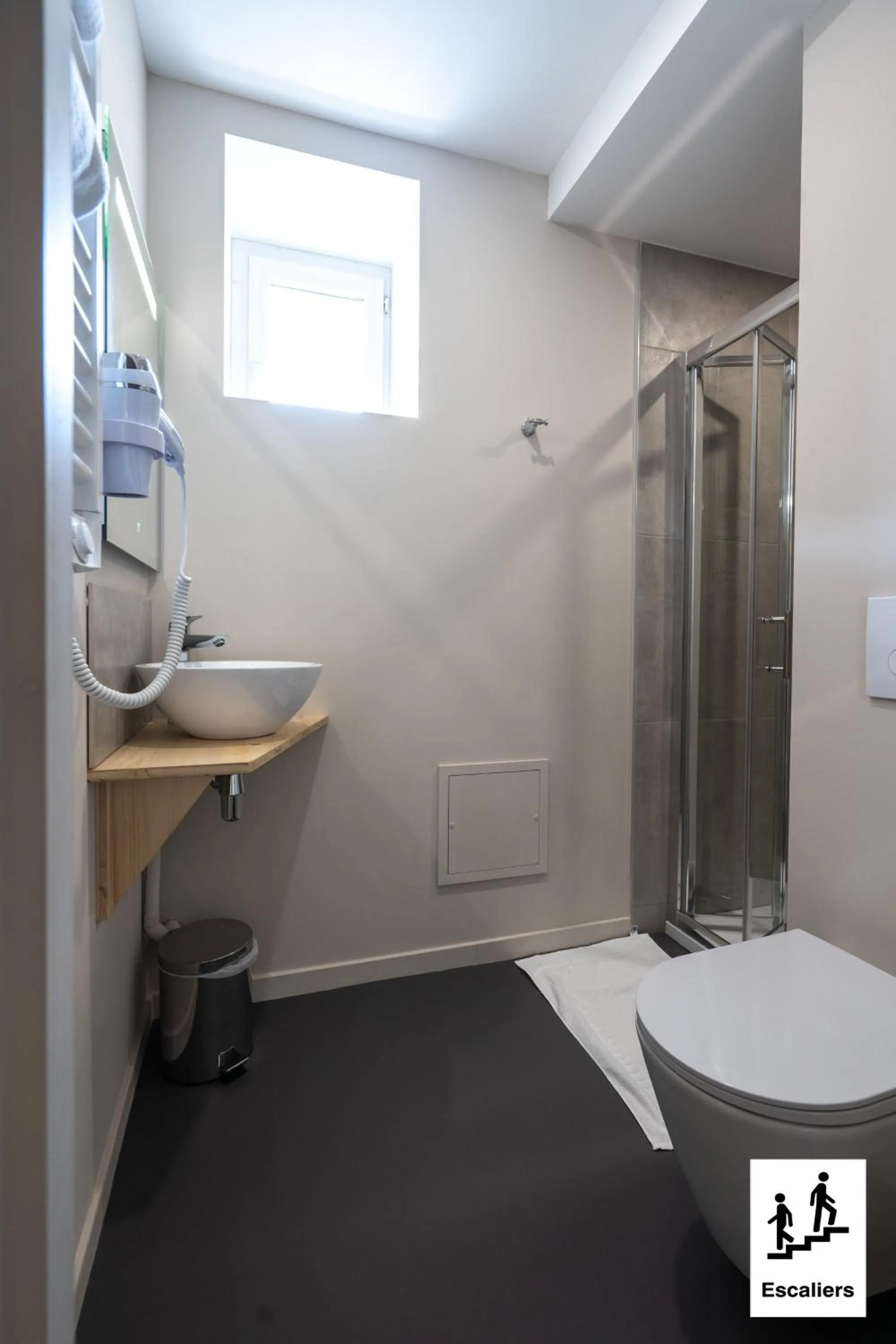 Bathroom in Le Genève