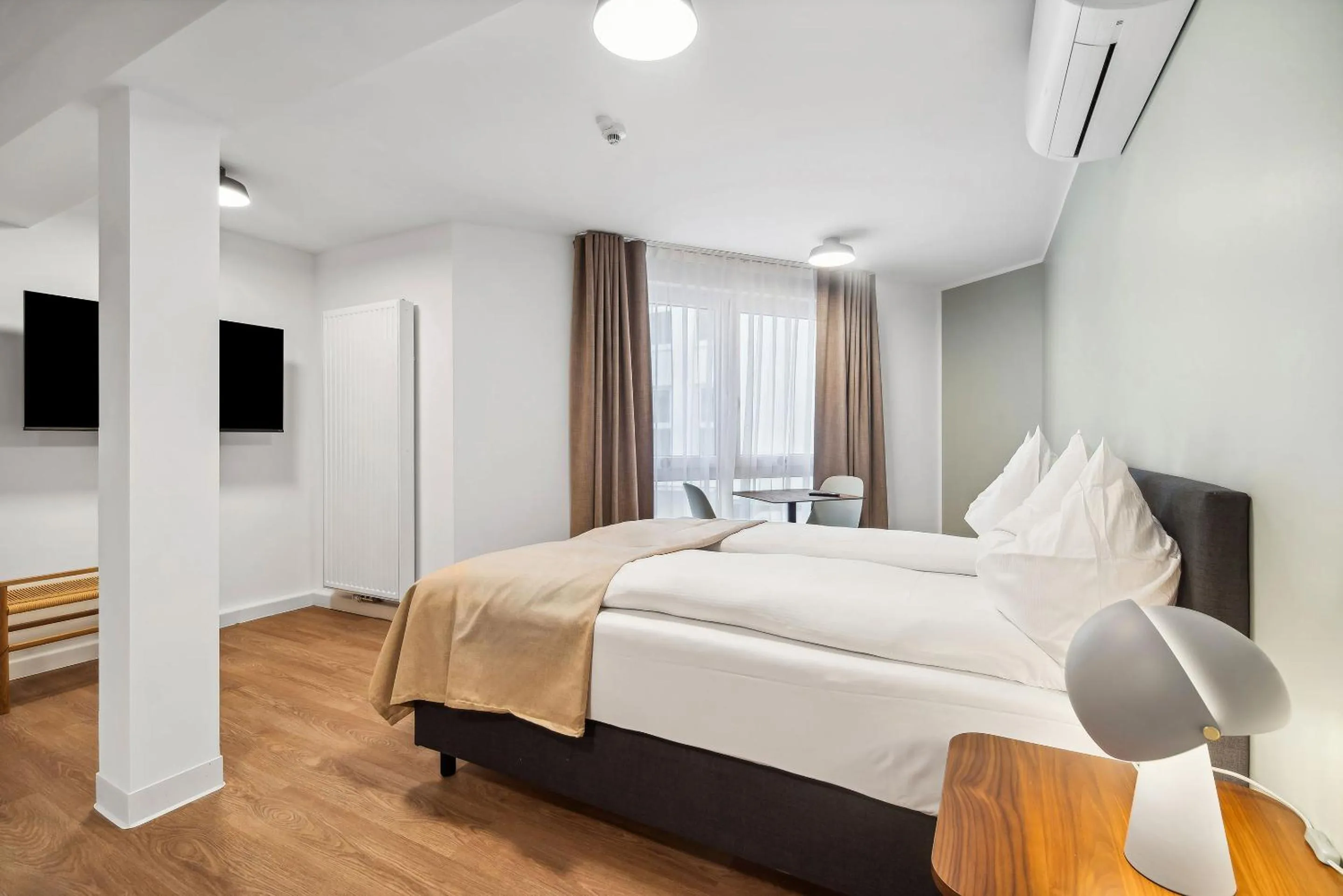 Bed in Limehome Kassel Wilhelmsstraße