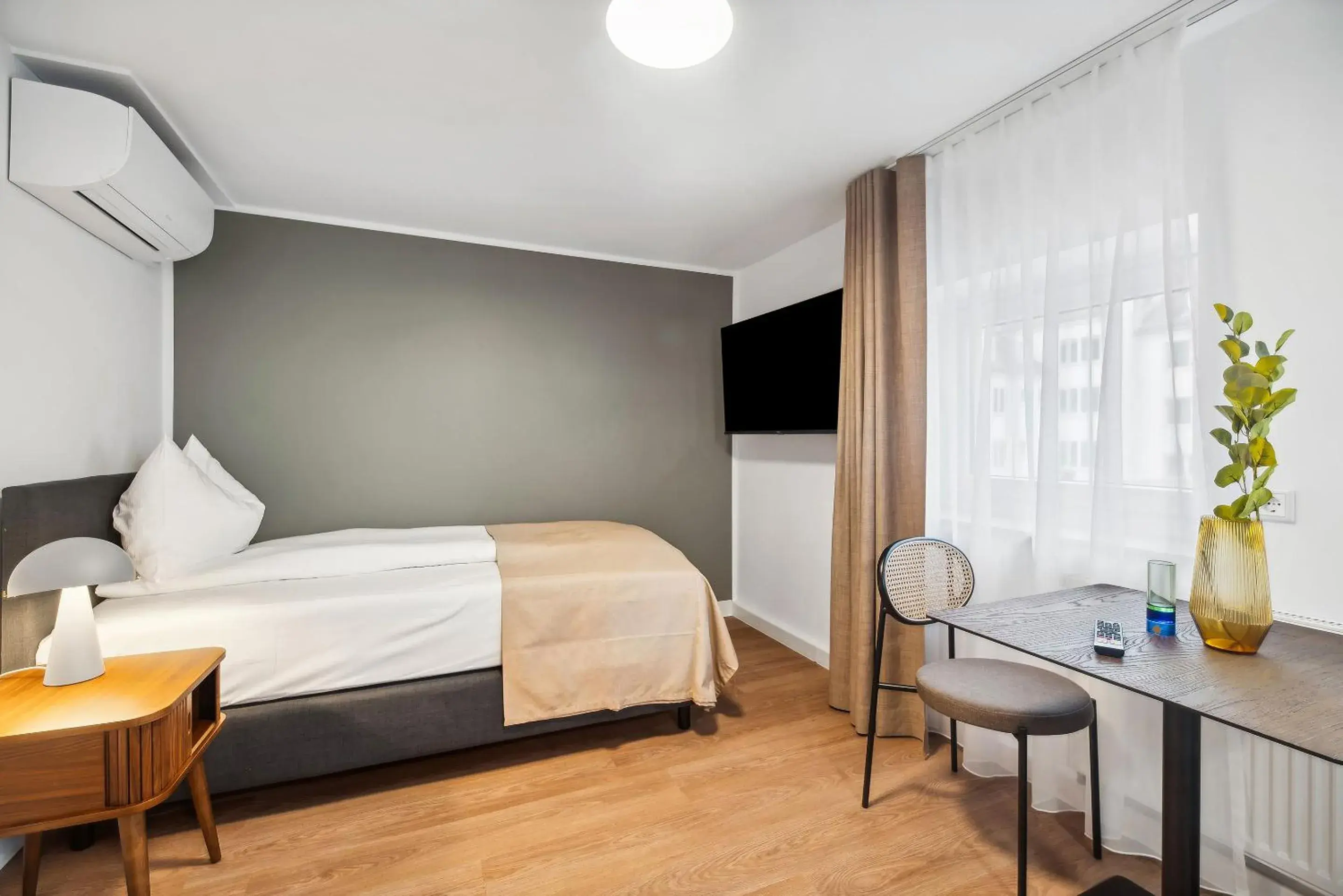 Bed in Limehome Kassel Wilhelmsstraße Bed in Limehome Kassel Wilhelmsstraße