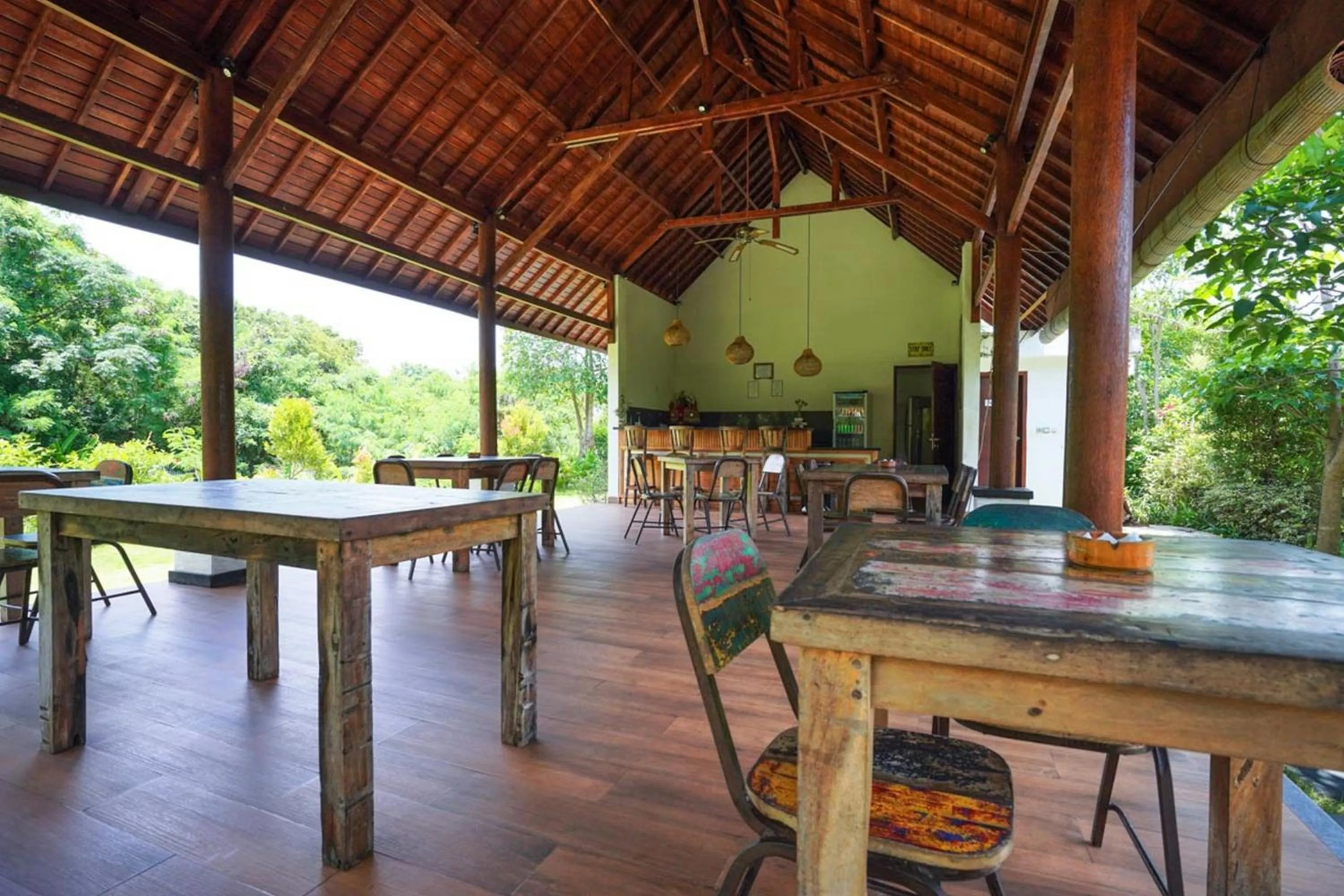 Dining area in The Lavana Tanjung Lima Laboan Bajo Villas