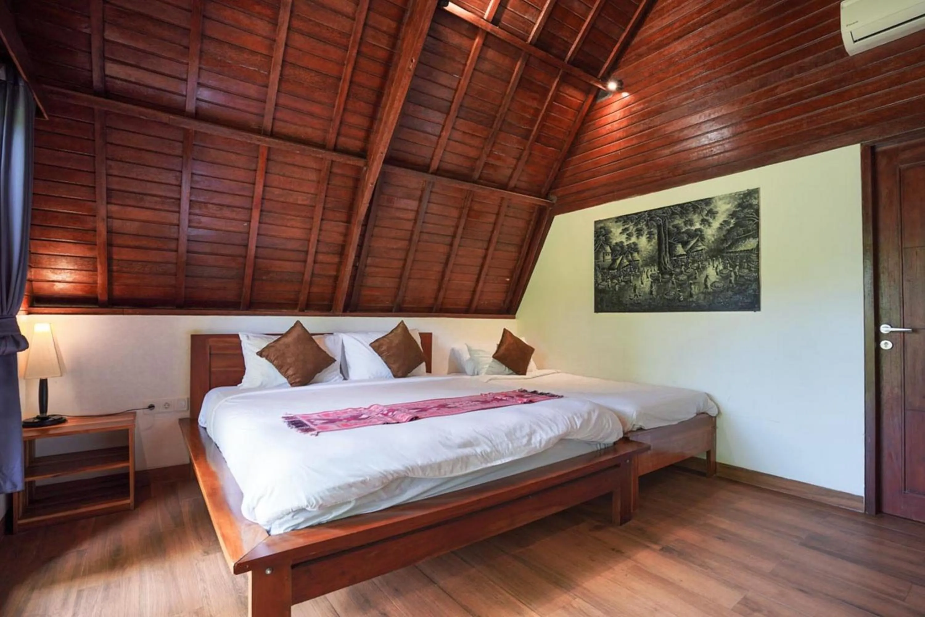 Bedroom in The Lavana Tanjung Lima Laboan Bajo Villas