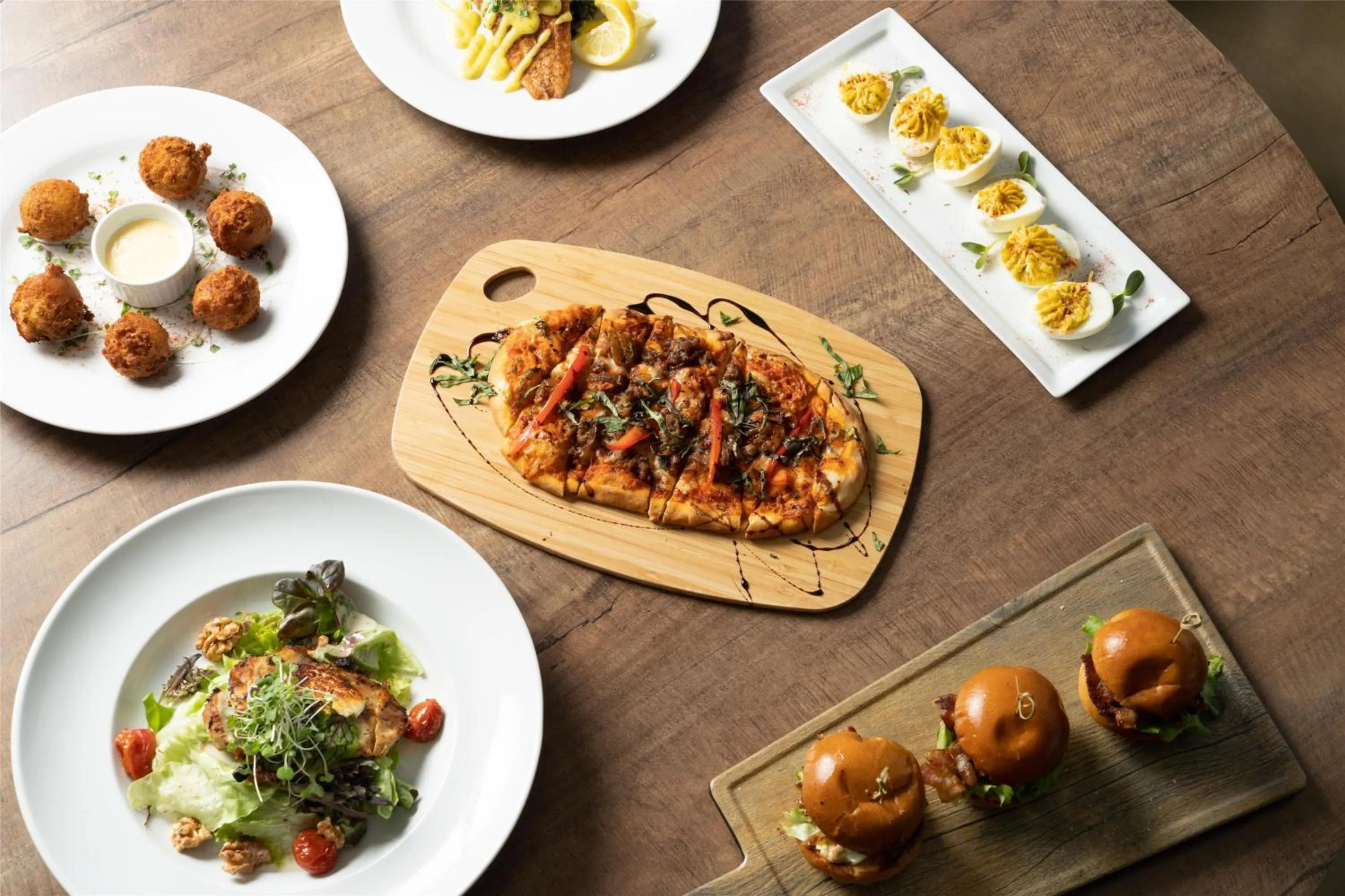 Lounge or bar in Hilton Garden Inn Greenville University Area