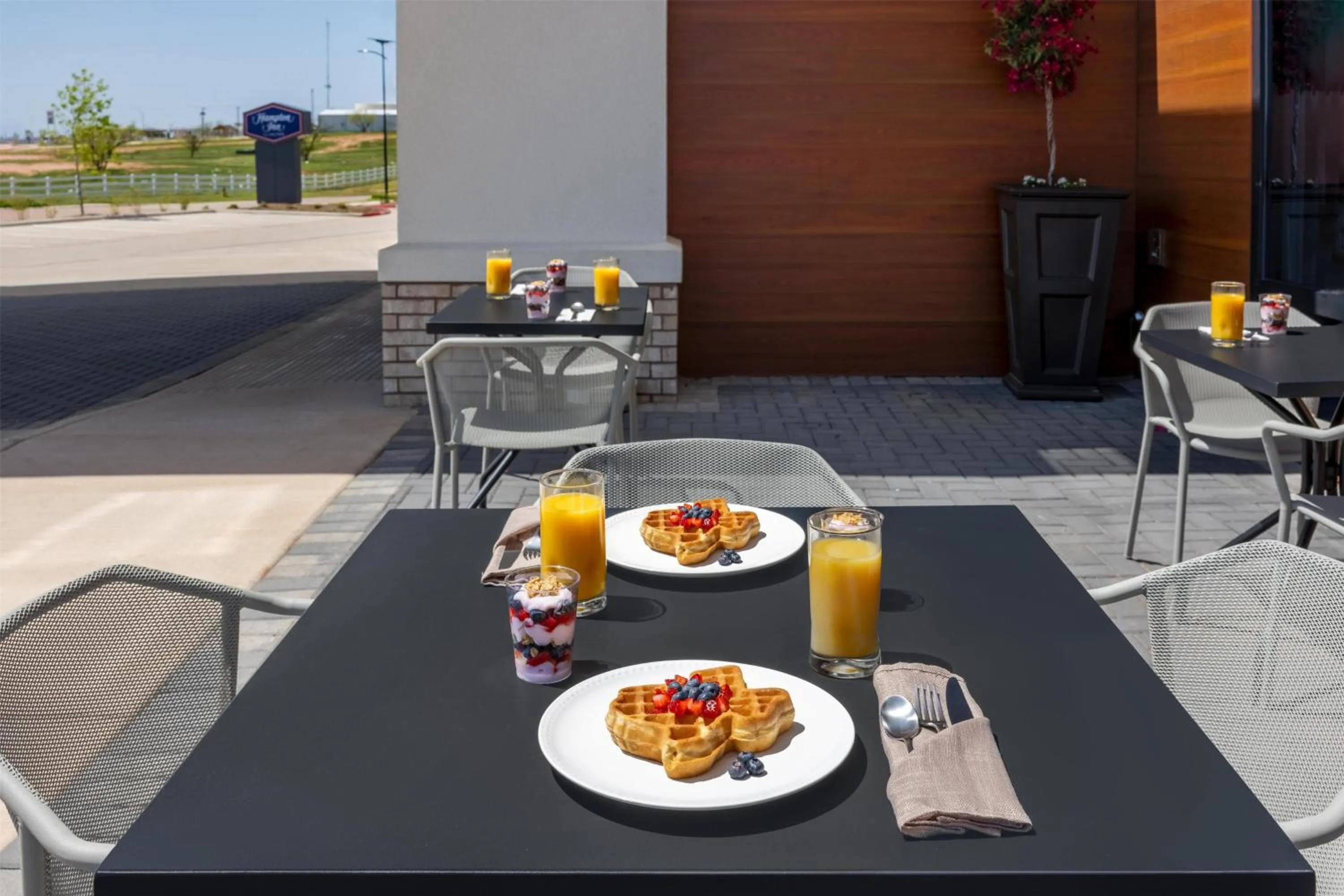 Patio in Hampton Inn By Hilton Wichita Falls North