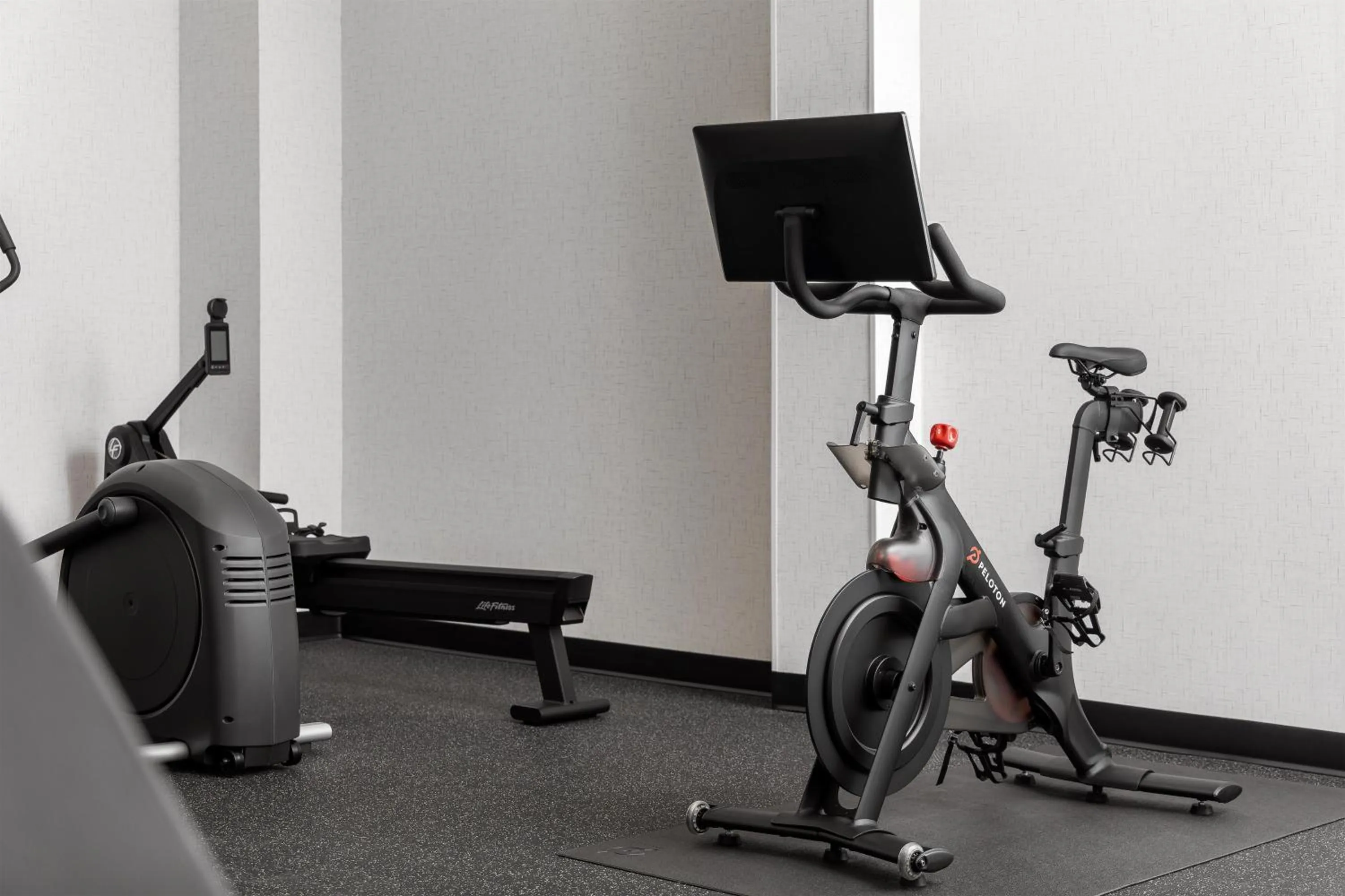 Fitness centre/facilities in Home2 Suites By Hilton Woodstock On