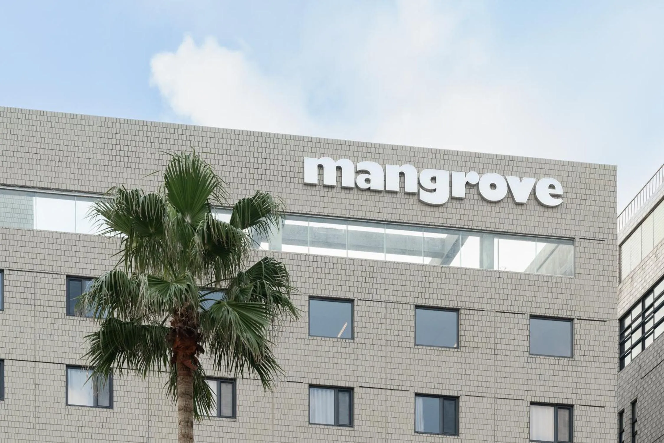 Facade/entrance in Mangrove Jeju City