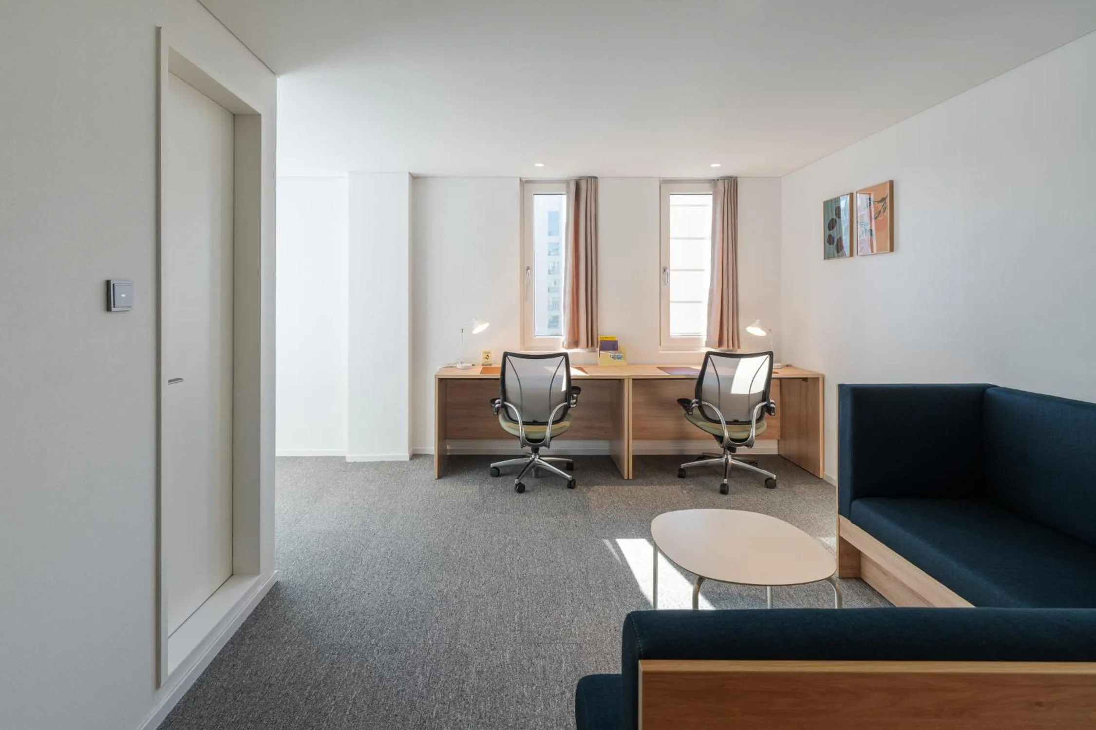 Photo of the whole room in Mangrove Jeju City