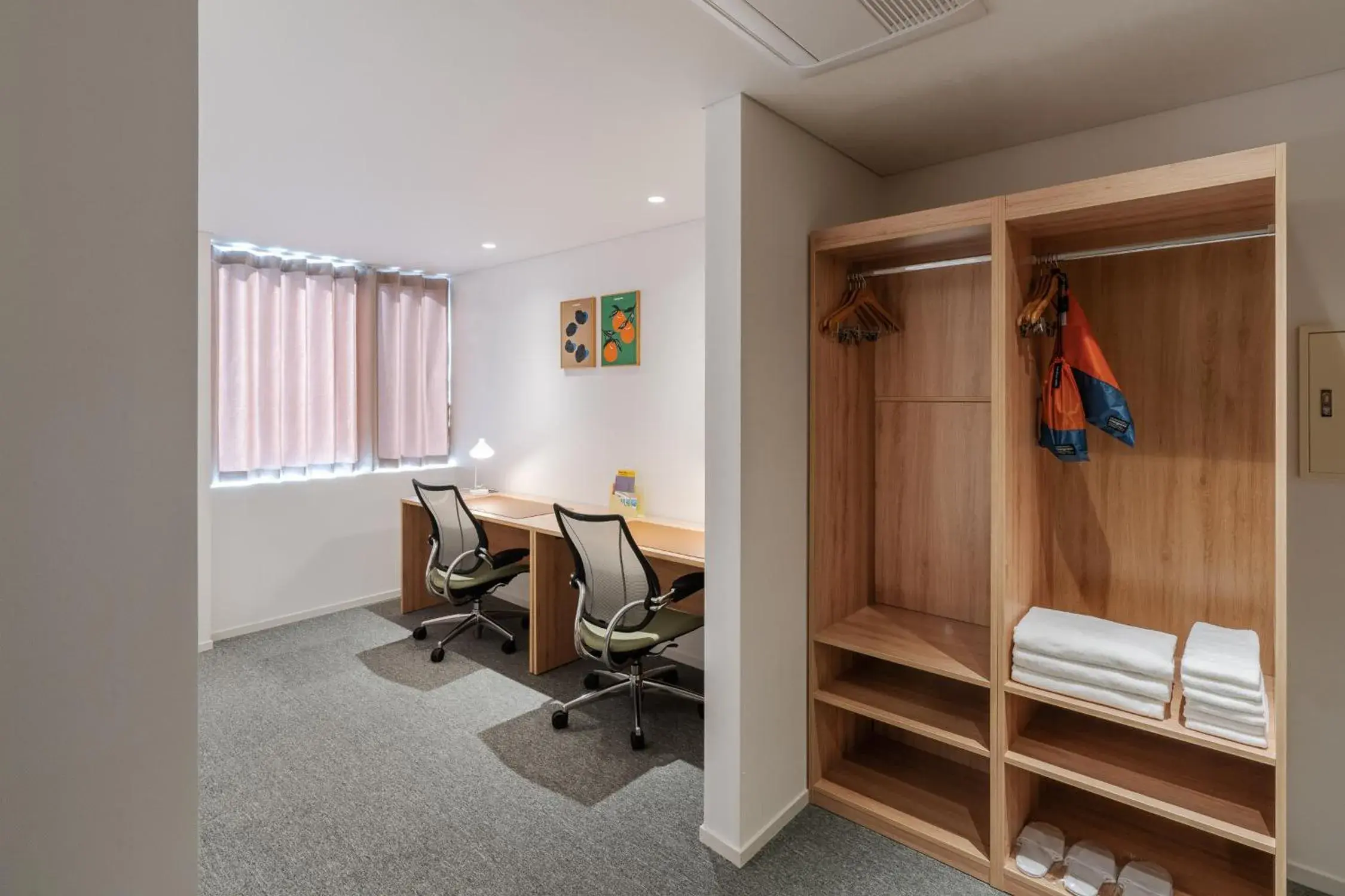 Photo of the whole room in Mangrove Jeju City Photo of the whole room in Mangrove Jeju City