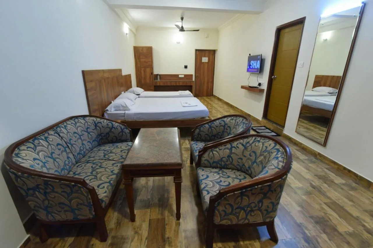 Bed in Hotel Swadesh Heritage