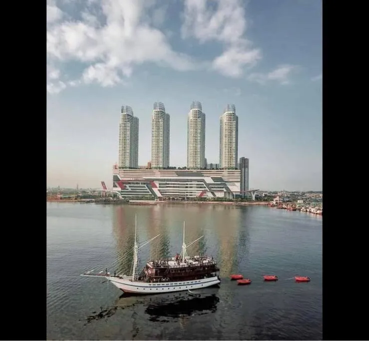 Luxury Lofts 2BR with SeaView at Apt Greenbay Pluit Tower D