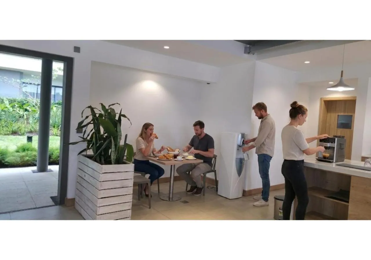 Food and drinks in Minissy Suites