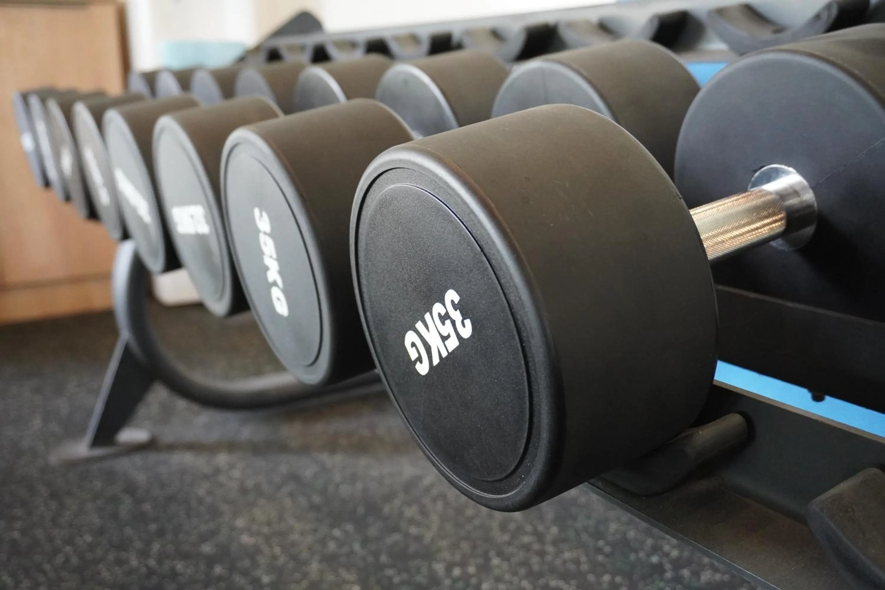Fitness centre/facilities in Minissy Suites