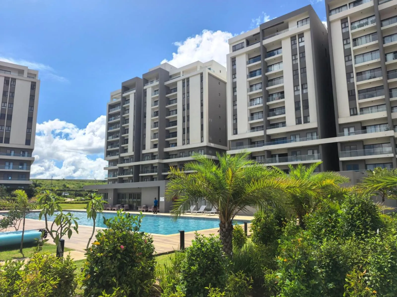 Property building in Minissy Suites