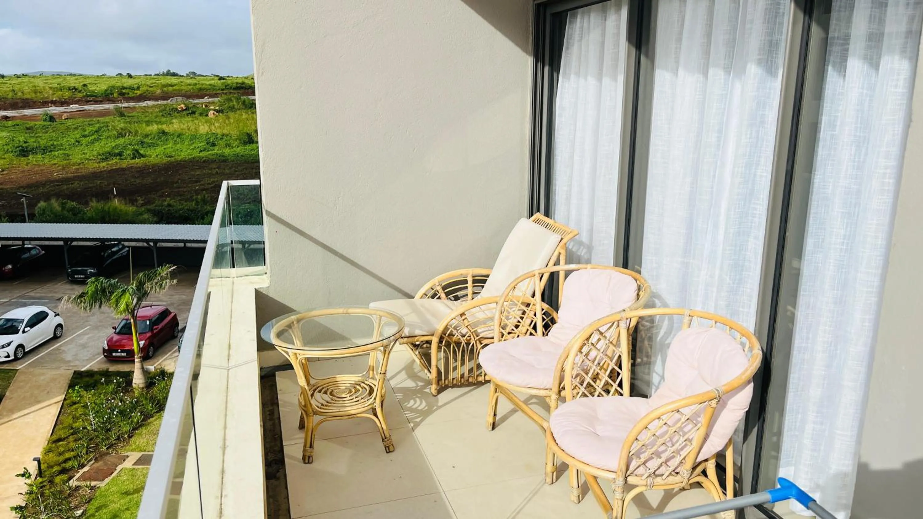 Balcony/Terrace in Minissy Suites