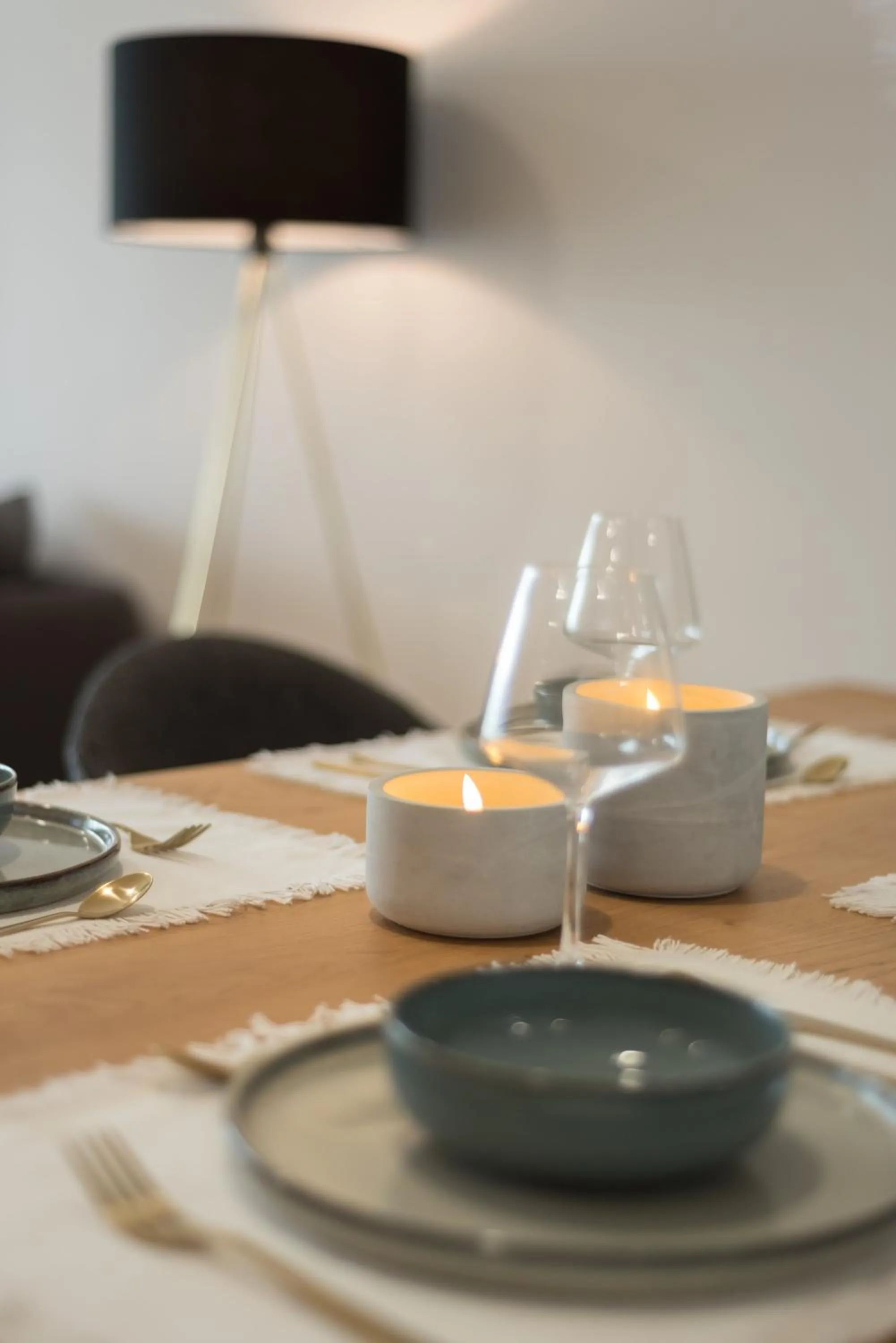 Dining area in Minissy Suites