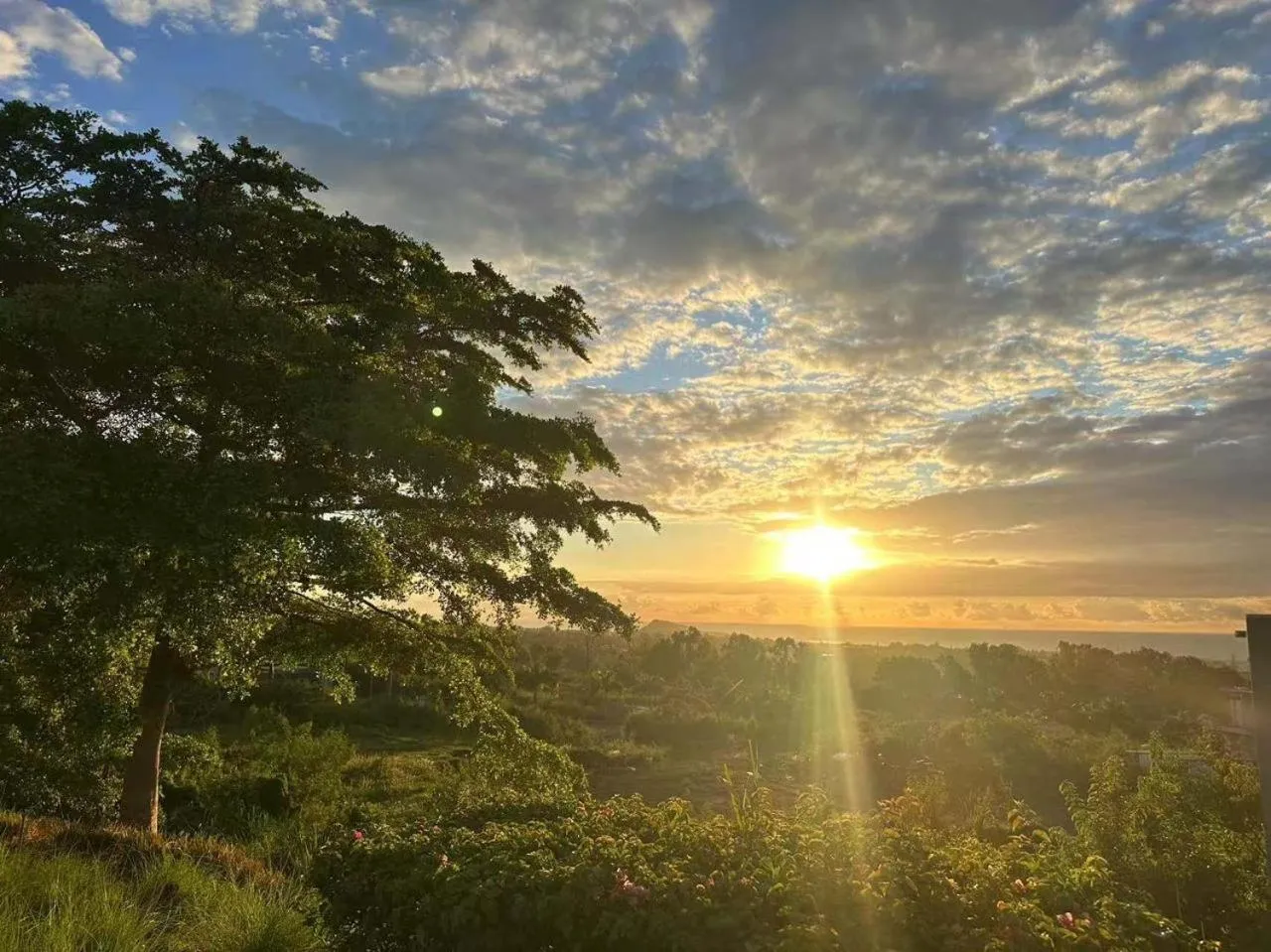 Sunset in Minissy Suites