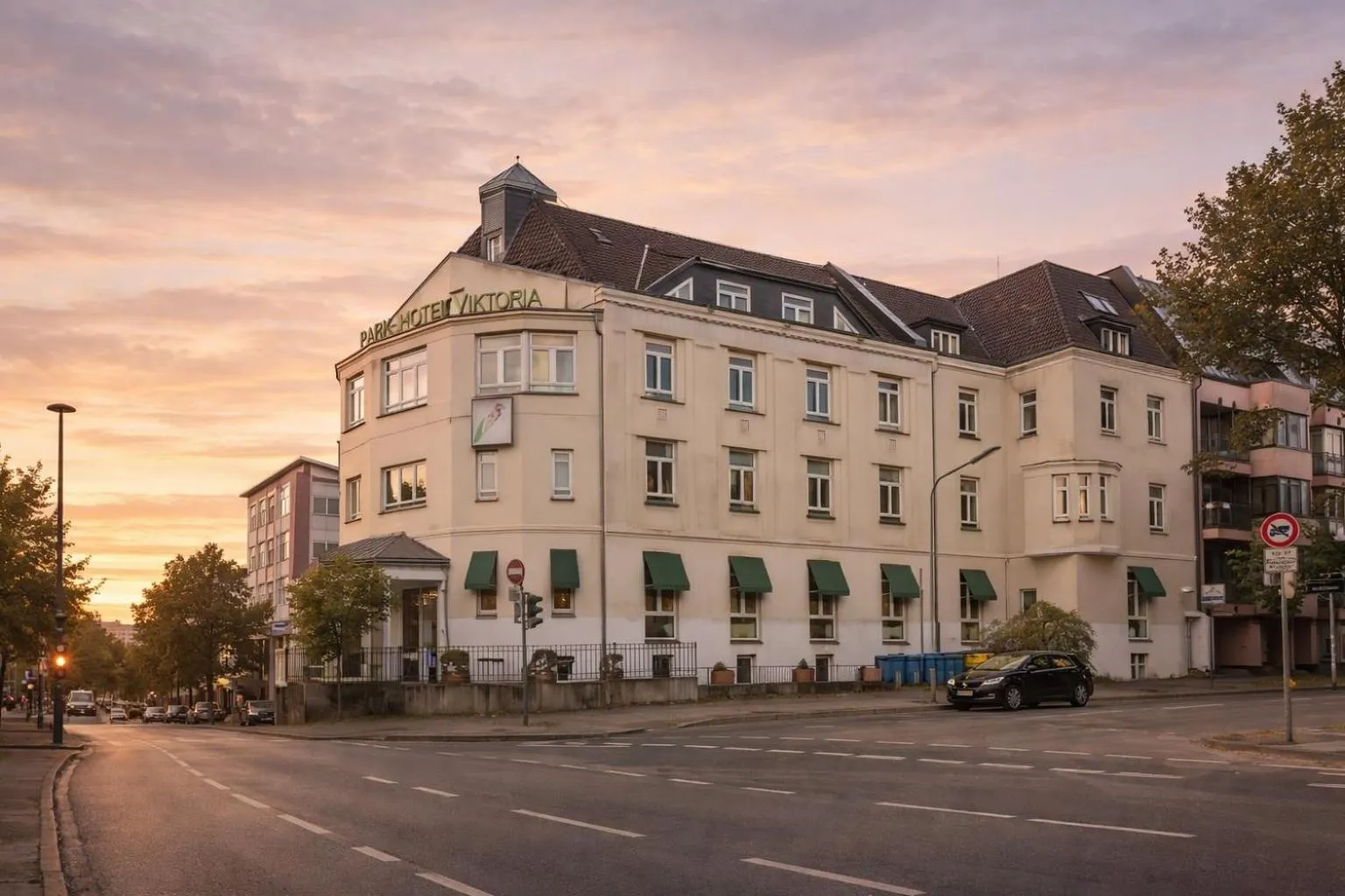 Hotel VIKTORIA Düsseldorf-Neuss - Self Check-In