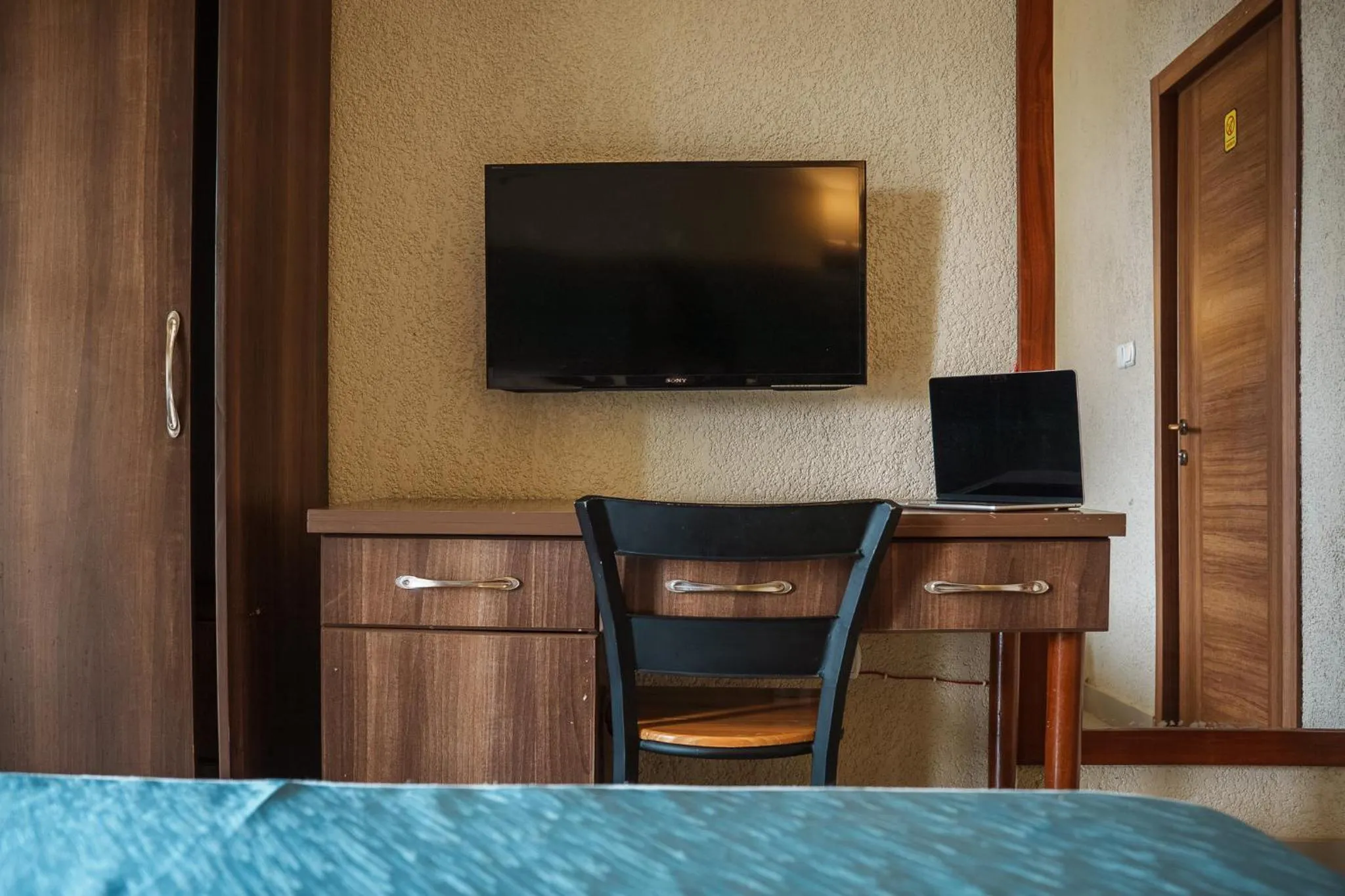 TV and multimedia, Bed in Quality Inn Hotel Kigali