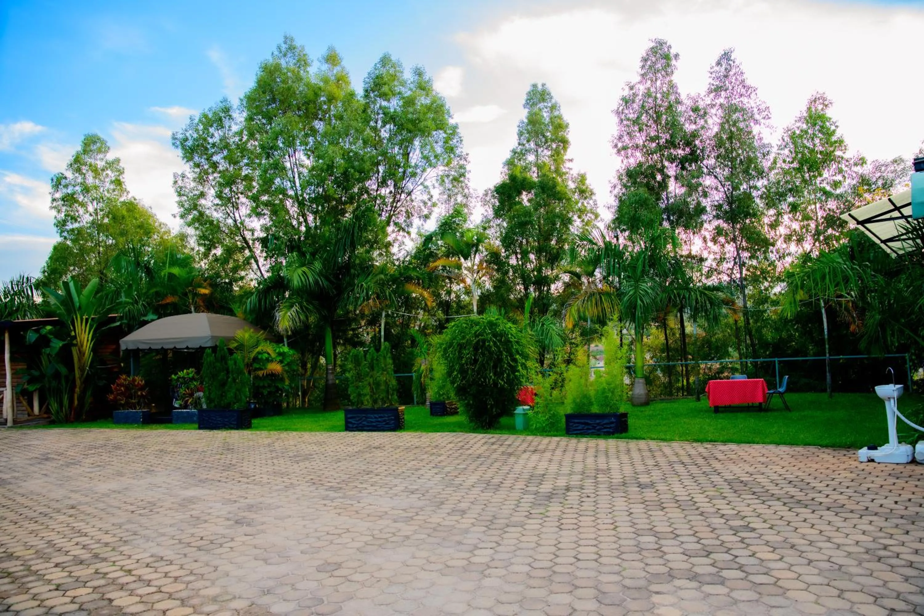 Quality Inn Hotel Kigali