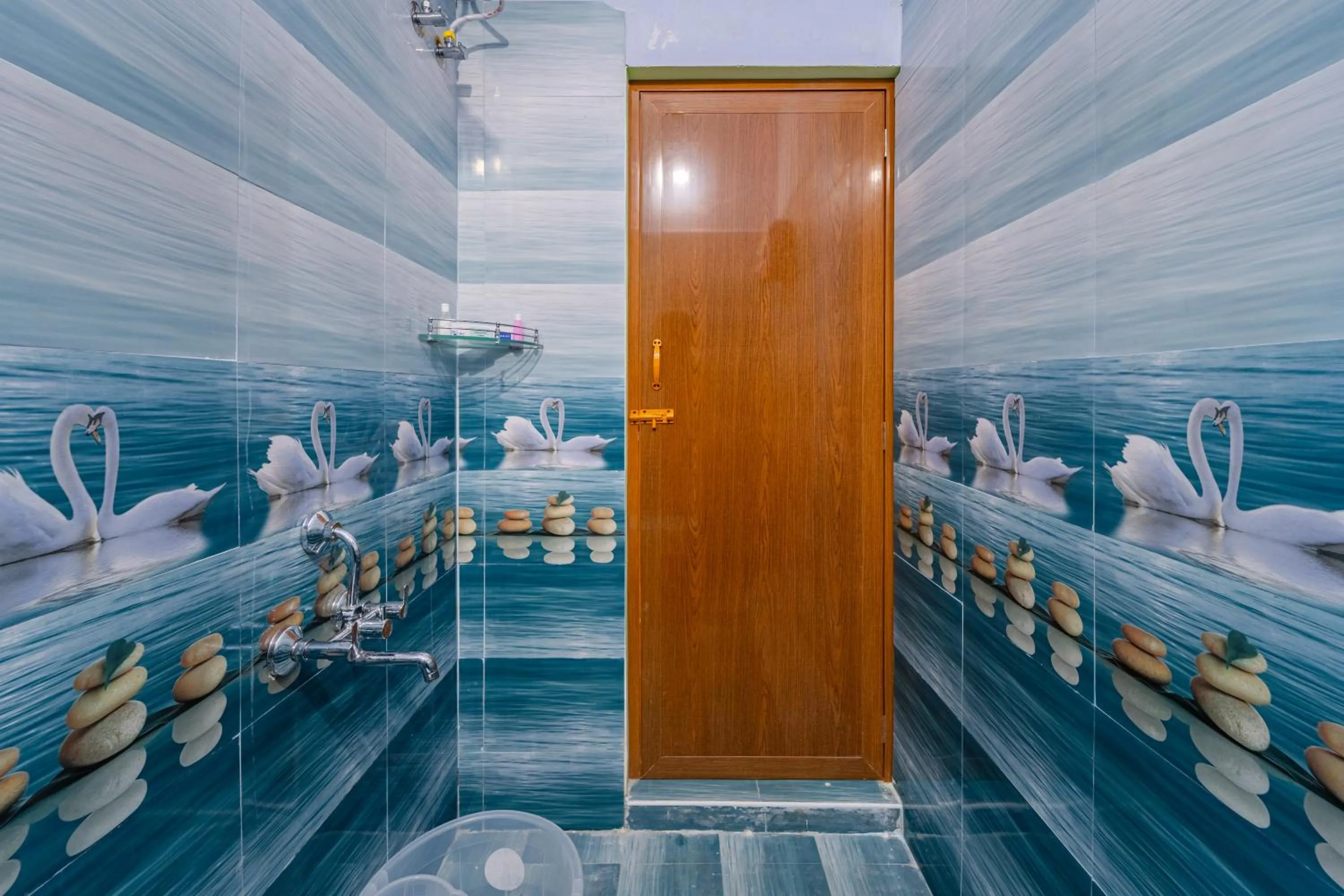 Bathroom, Bed in Hotel De Jardin Pondicherry with Swimming Pool