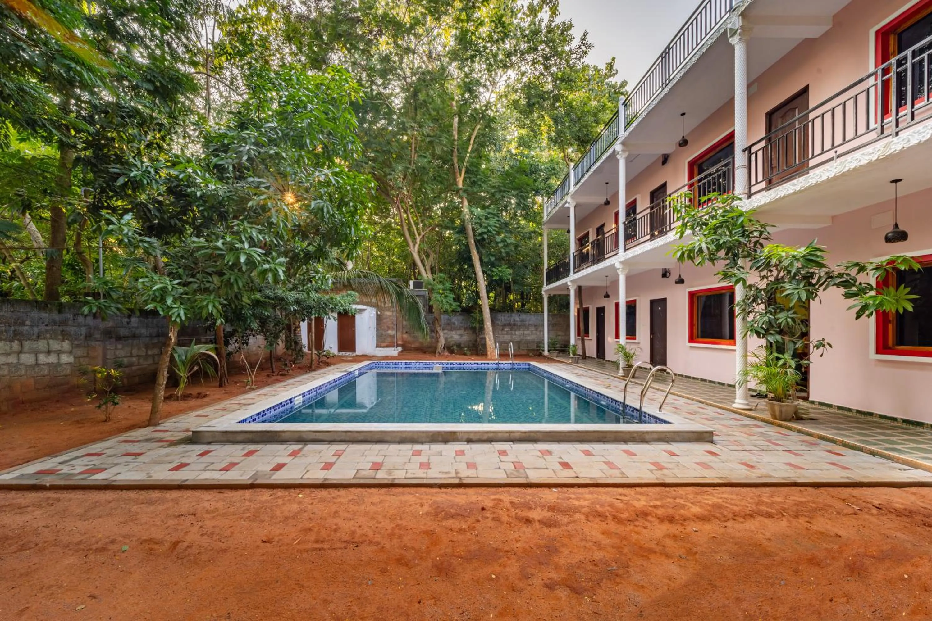 Day in Hotel De Jardin Pondicherry with Swimming Pool