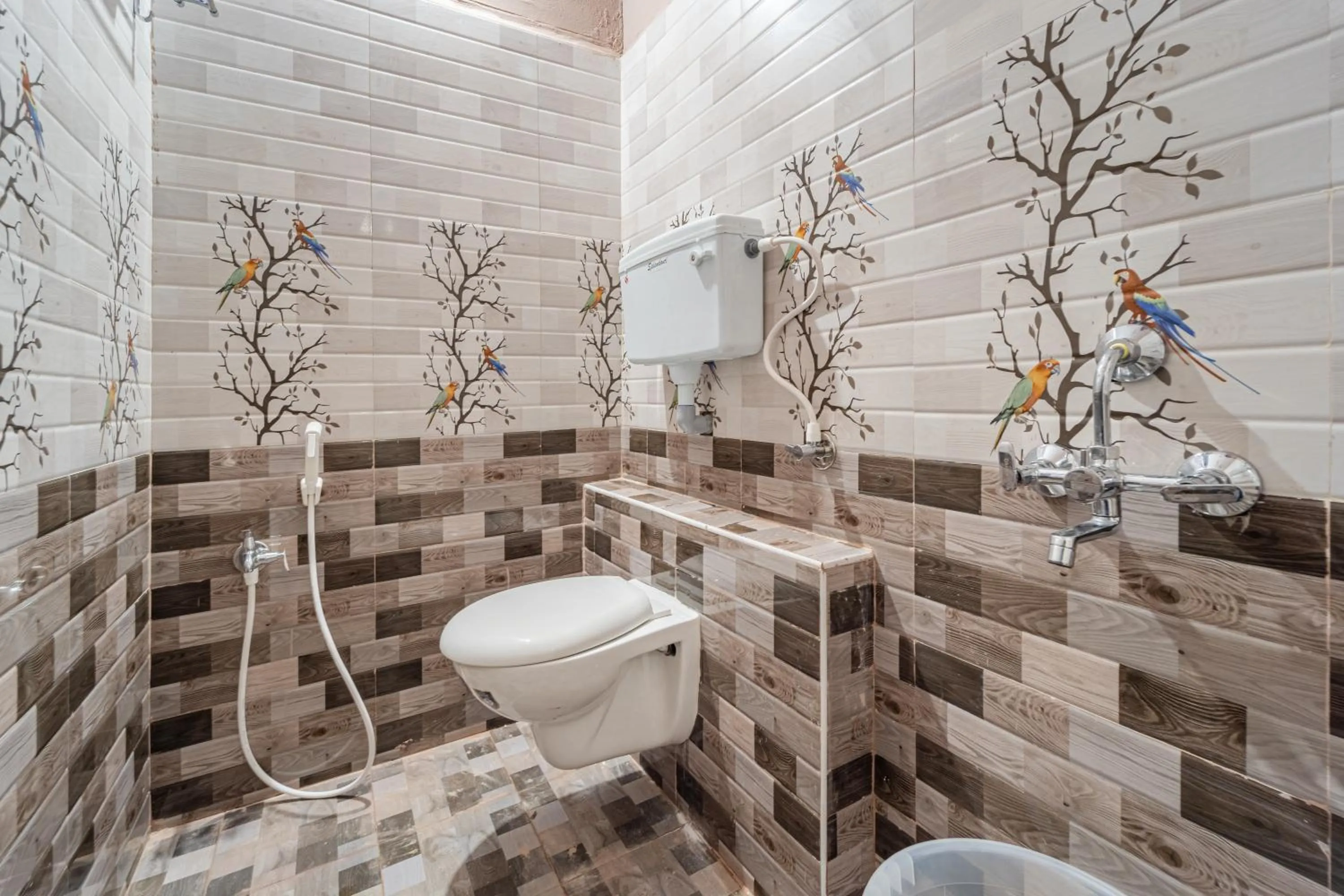 Shower in Hotel De Jardin Pondicherry with Swimming Pool