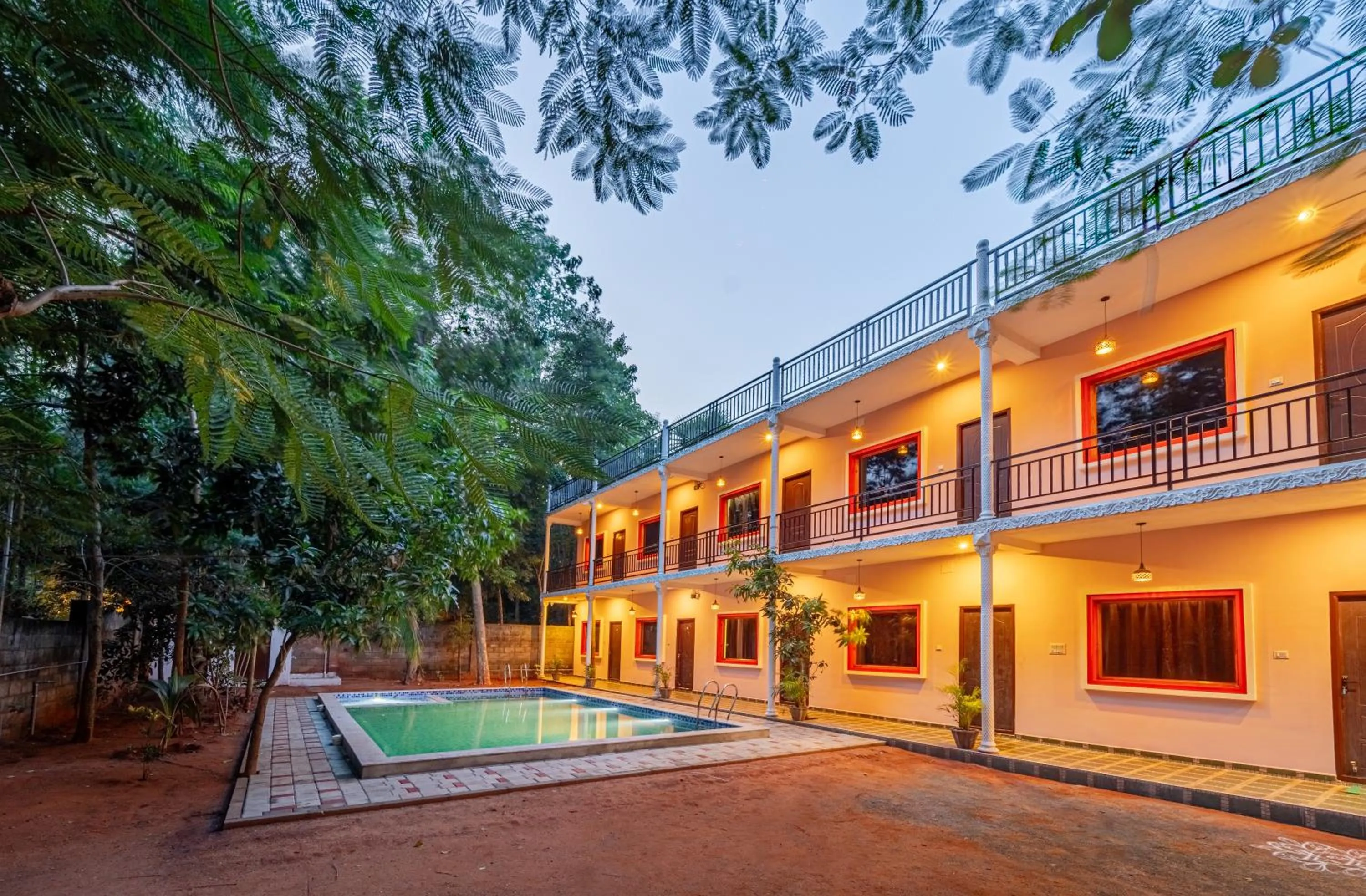 Property building in Hotel De Jardin Pondicherry with Swimming Pool
