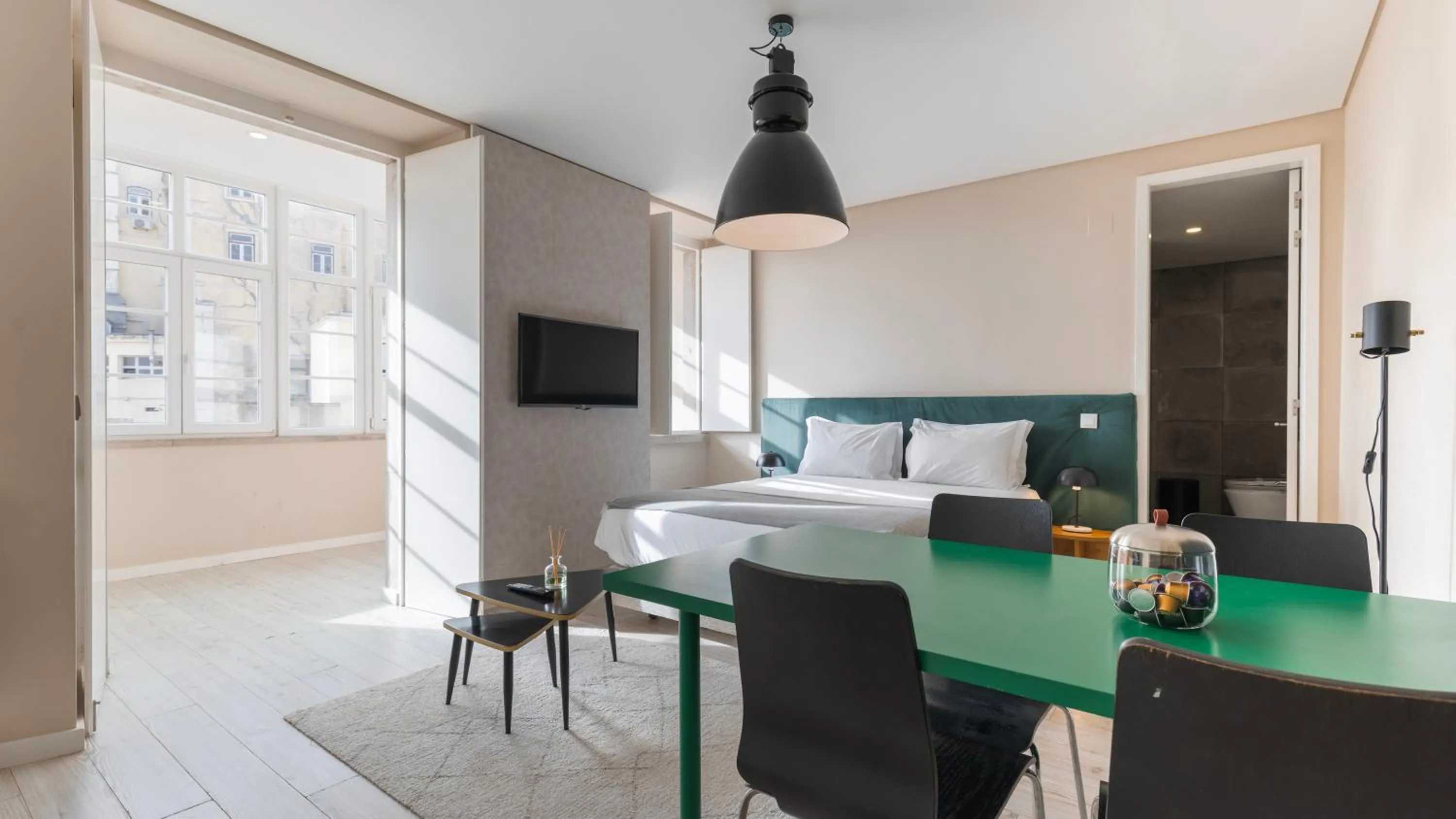 Photo of the whole room in Carmo 43