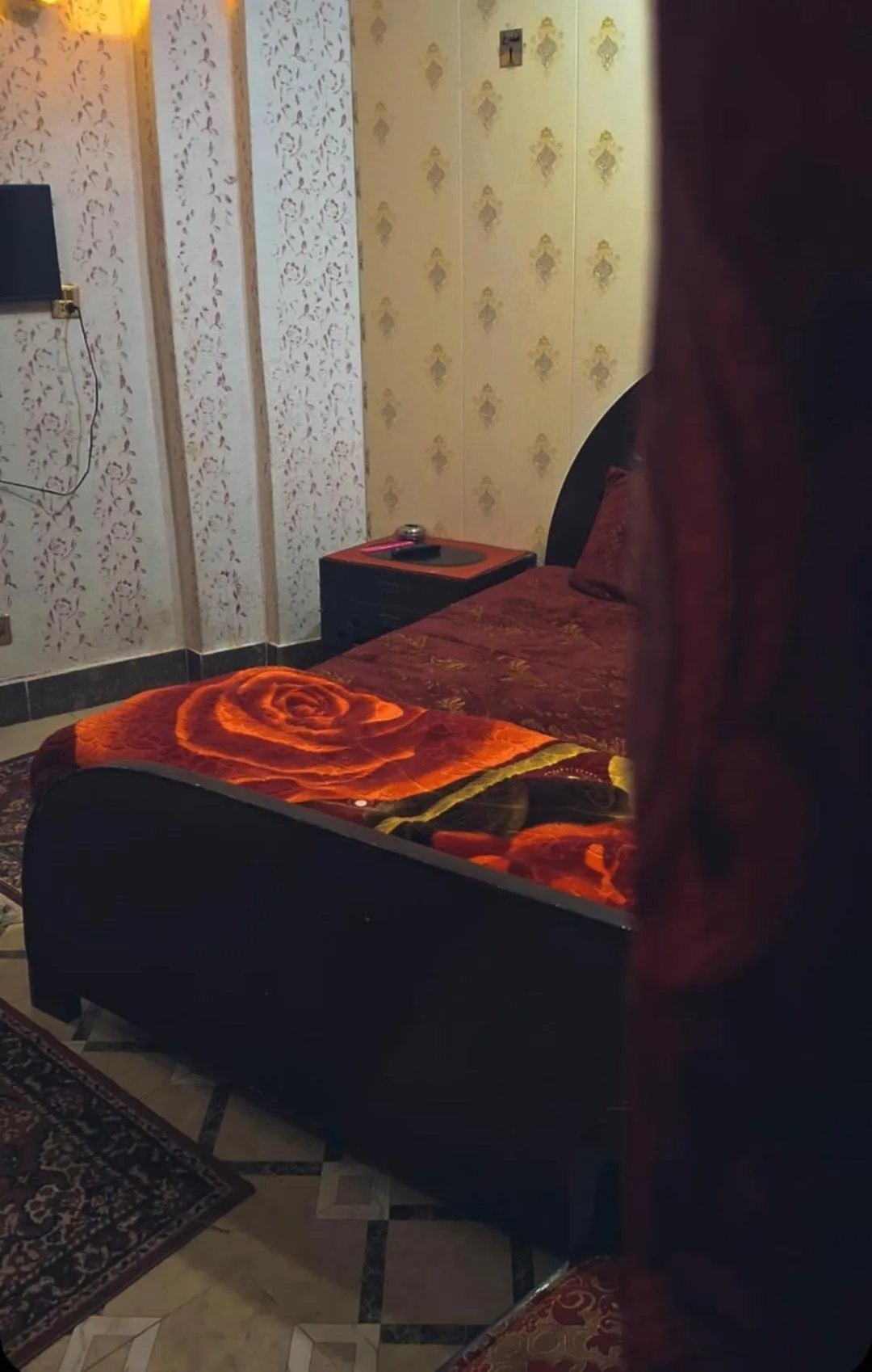 Bed in AK Hotel Abbottabad