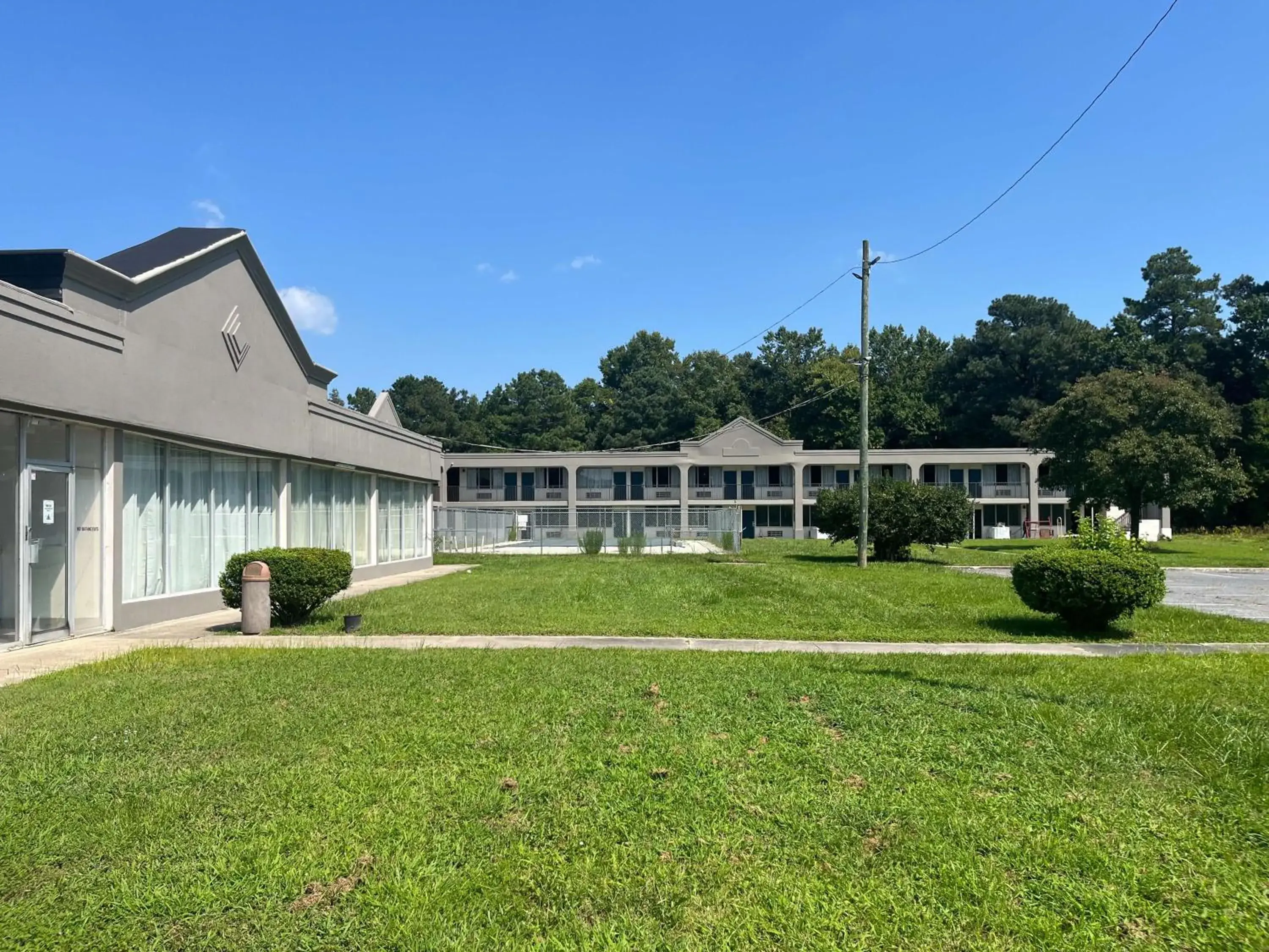 Property building in Studio 6 Suites Pocomoke City, MD Property building in Studio 6 Suites Pocomoke City, MD