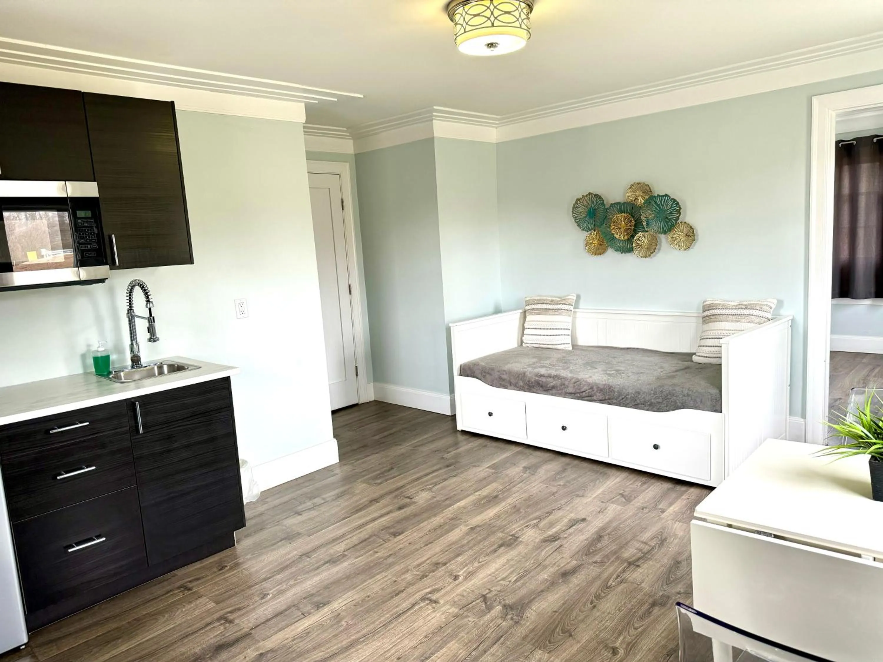 Seating area in Solano Inn