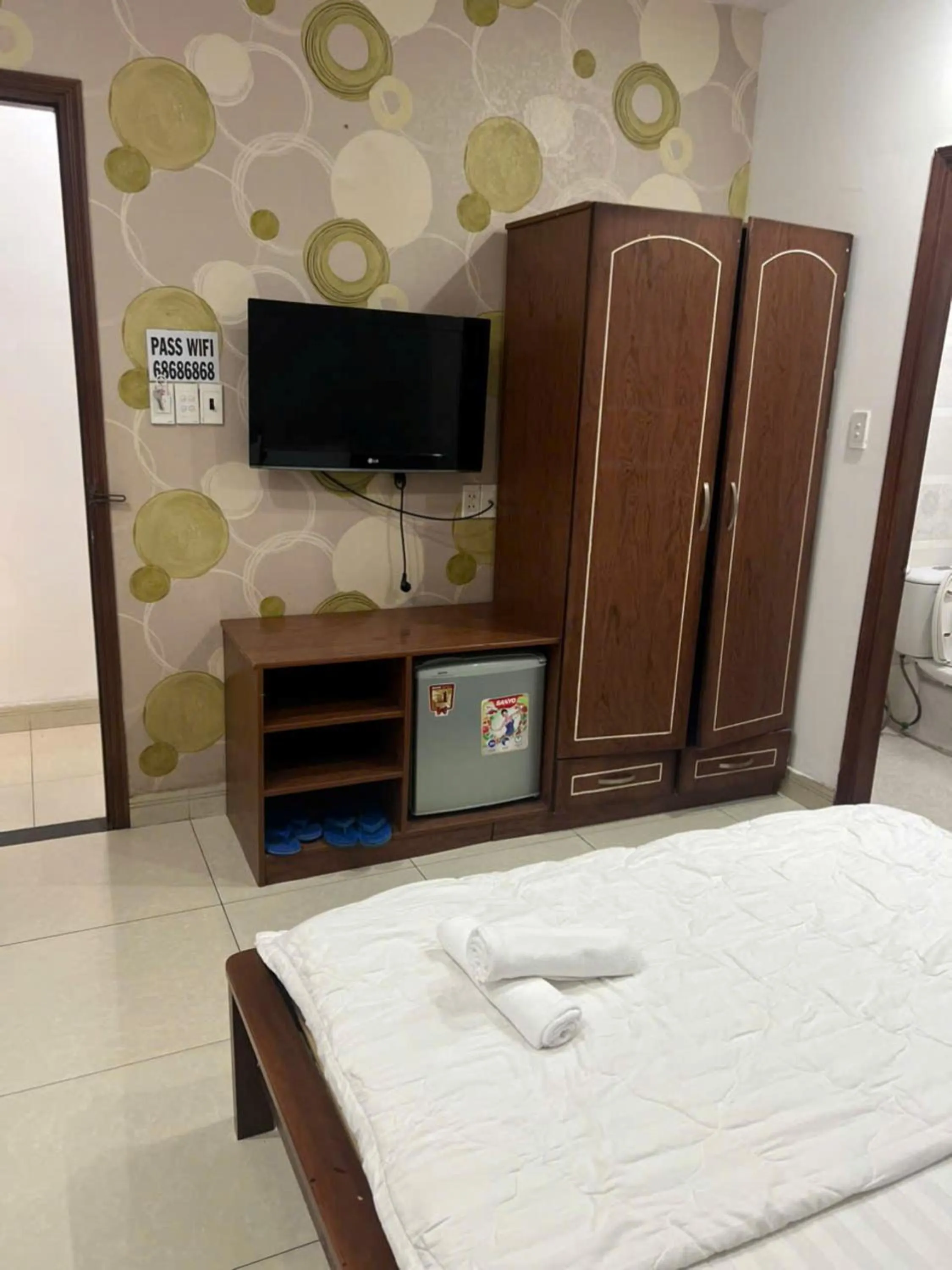 Bed in Quang Huy Hotel