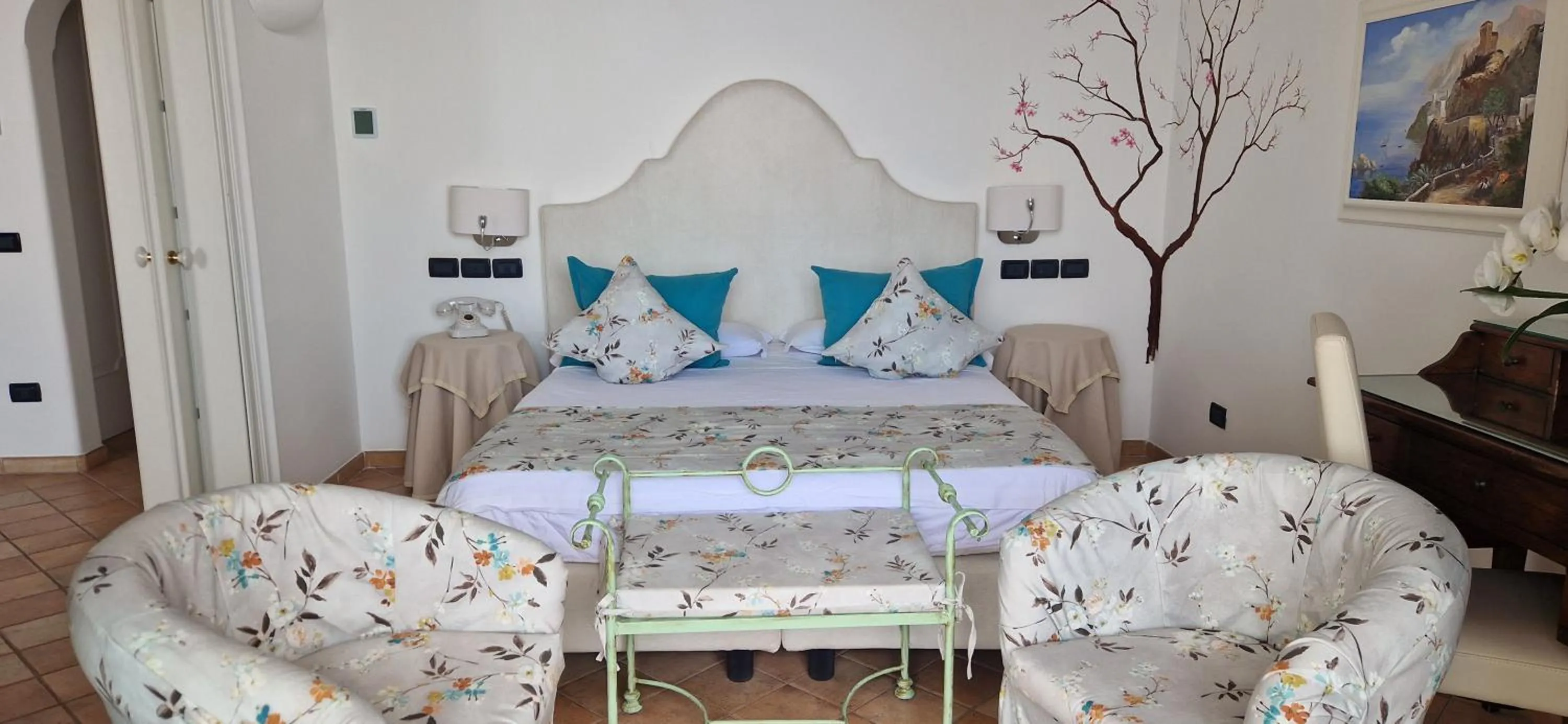 Bed in Albergo La Conca Azzurra