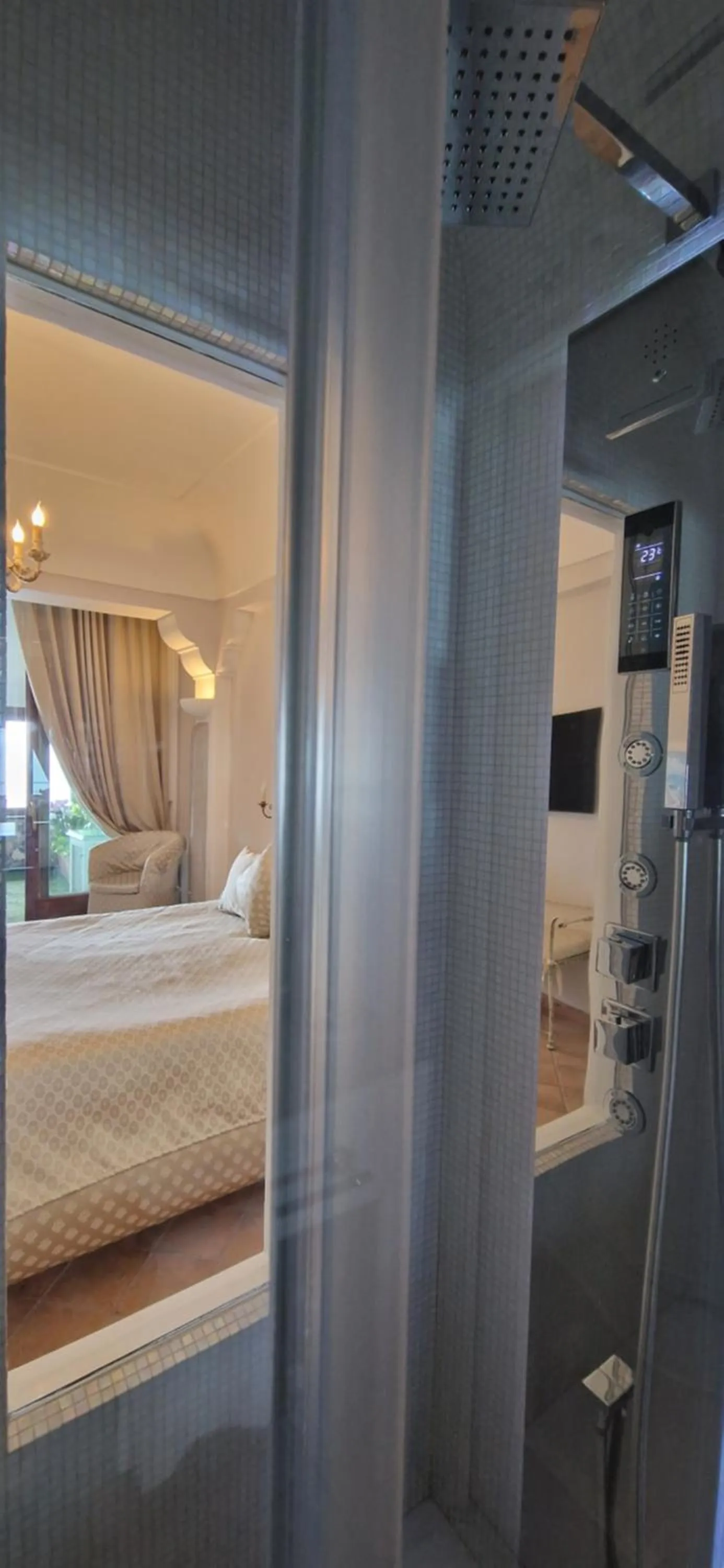 Bed in Albergo La Conca Azzurra