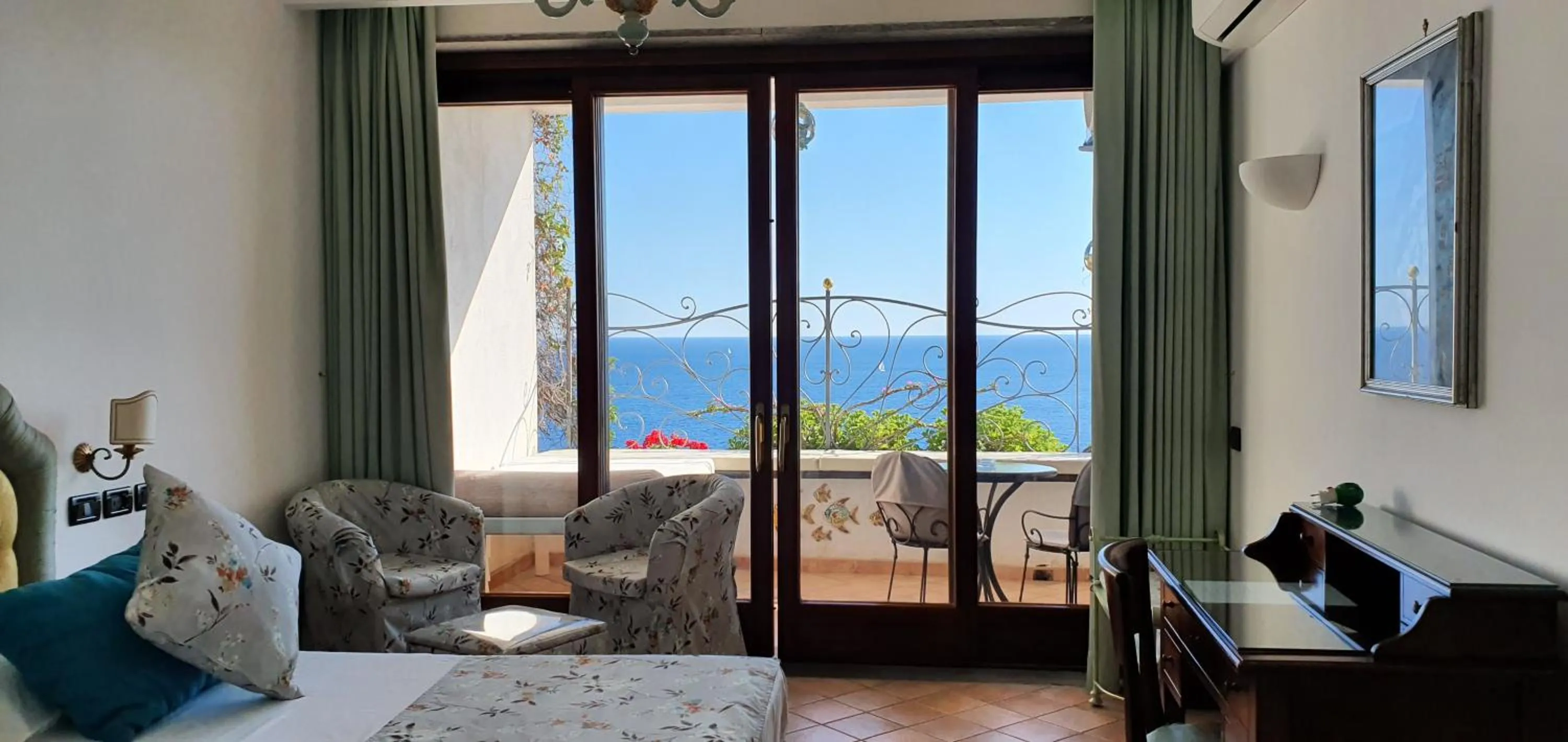 Albergo La Conca Azzurra