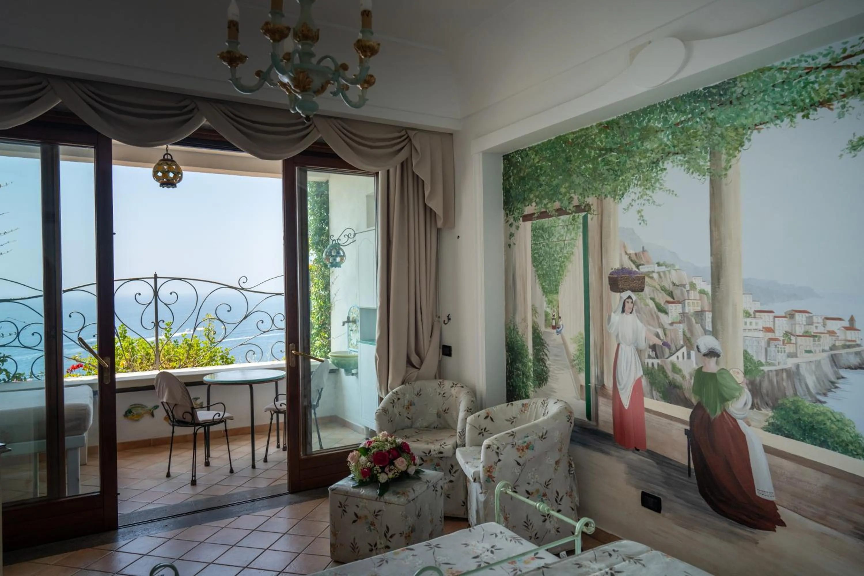 Bed in Albergo La Conca Azzurra