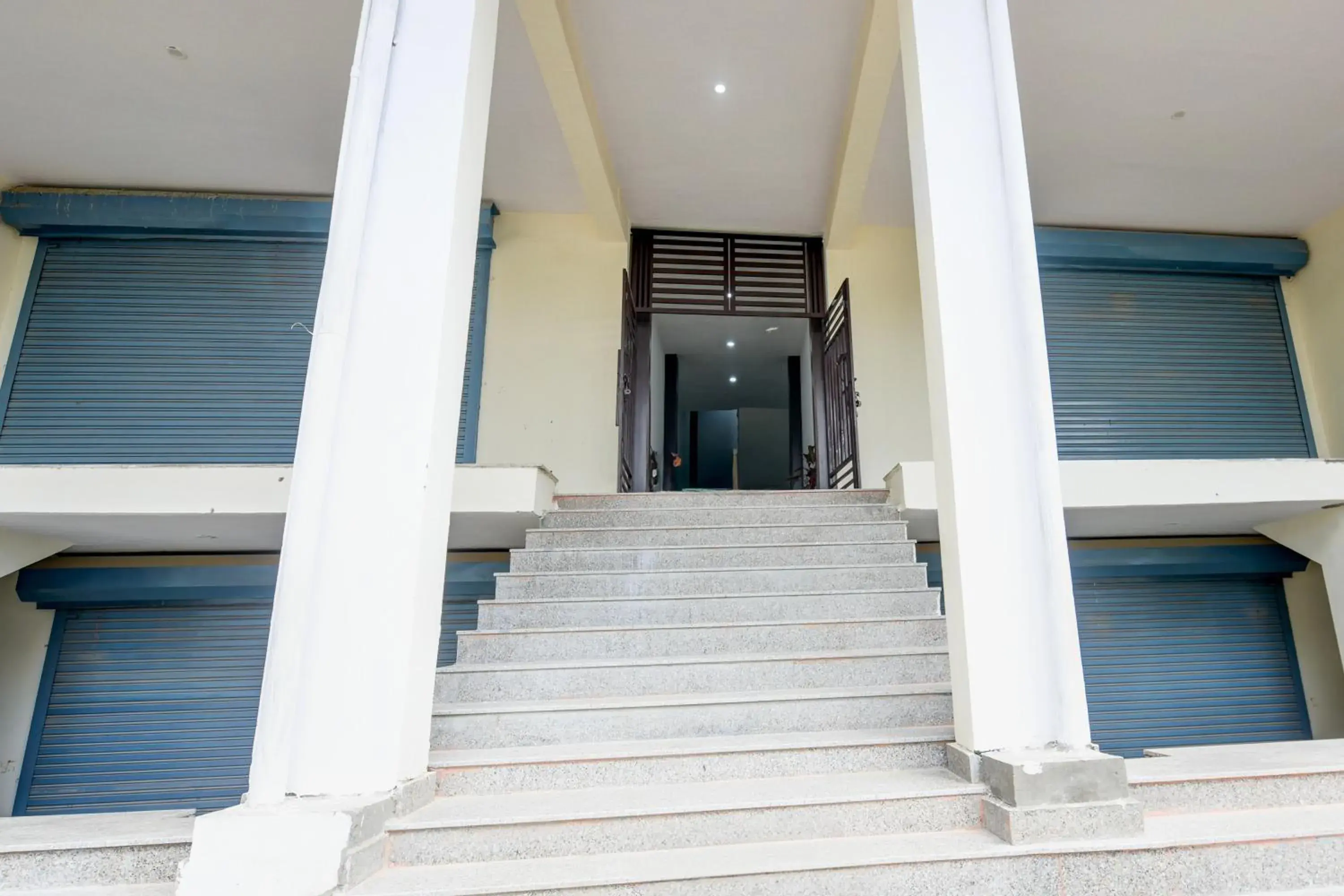 Facade/entrance in Hotel O Glory Galaxy Facade/entrance in Hotel O Glory Galaxy