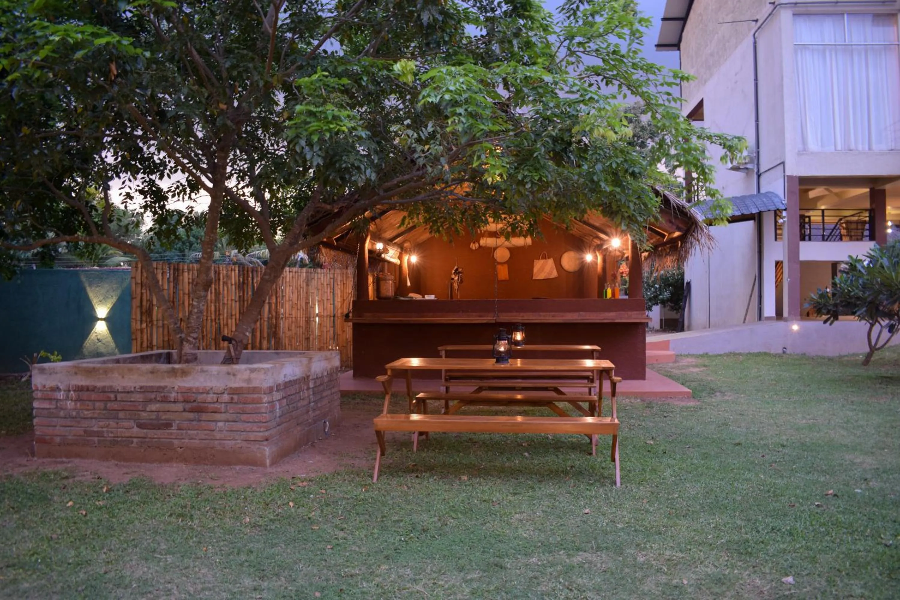 Restaurant/places to eat in Hotel Sigiriyaaya