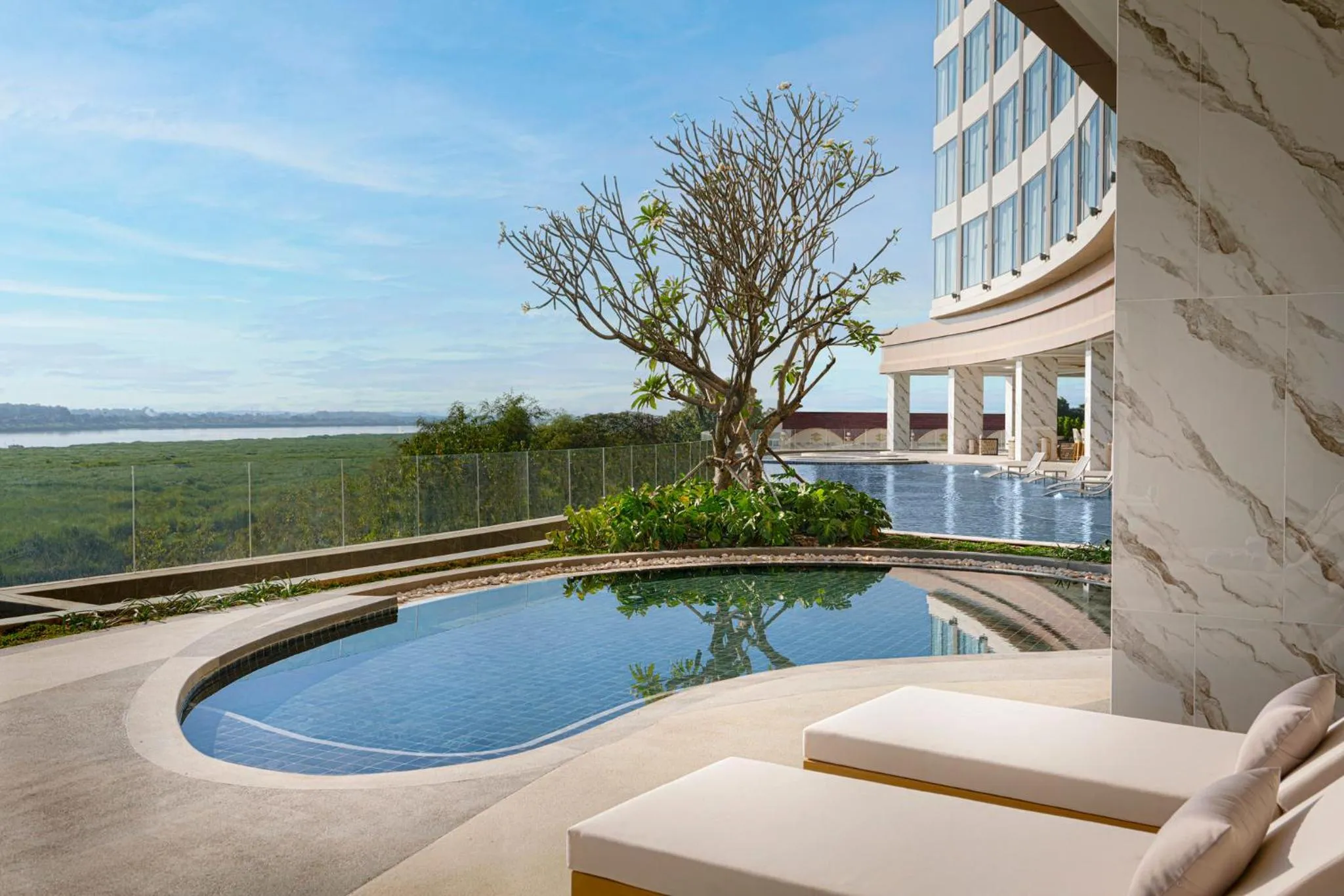 Area and facilities in Amari Vientiane