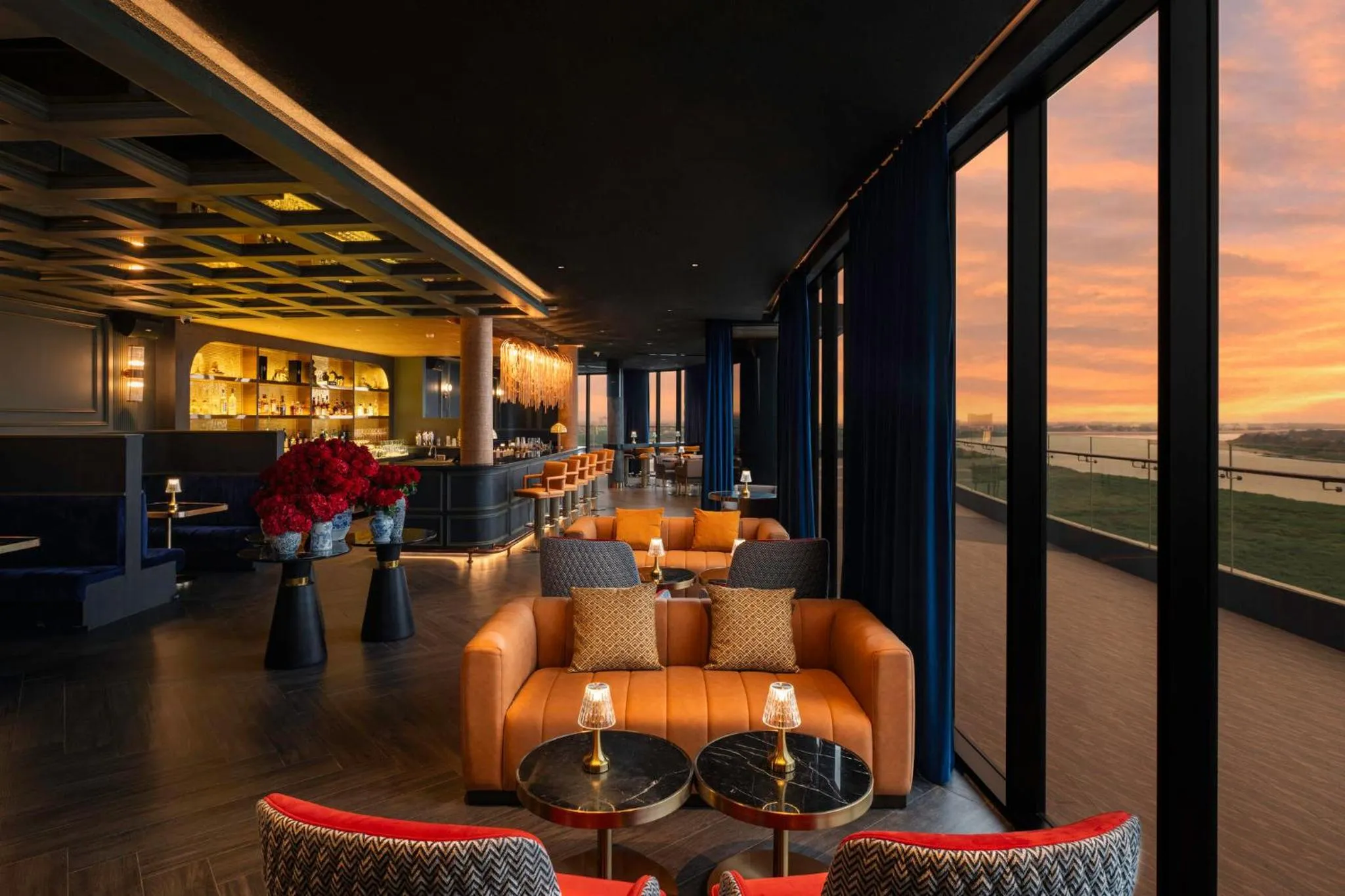 Restaurant/places to eat in Amari Vientiane