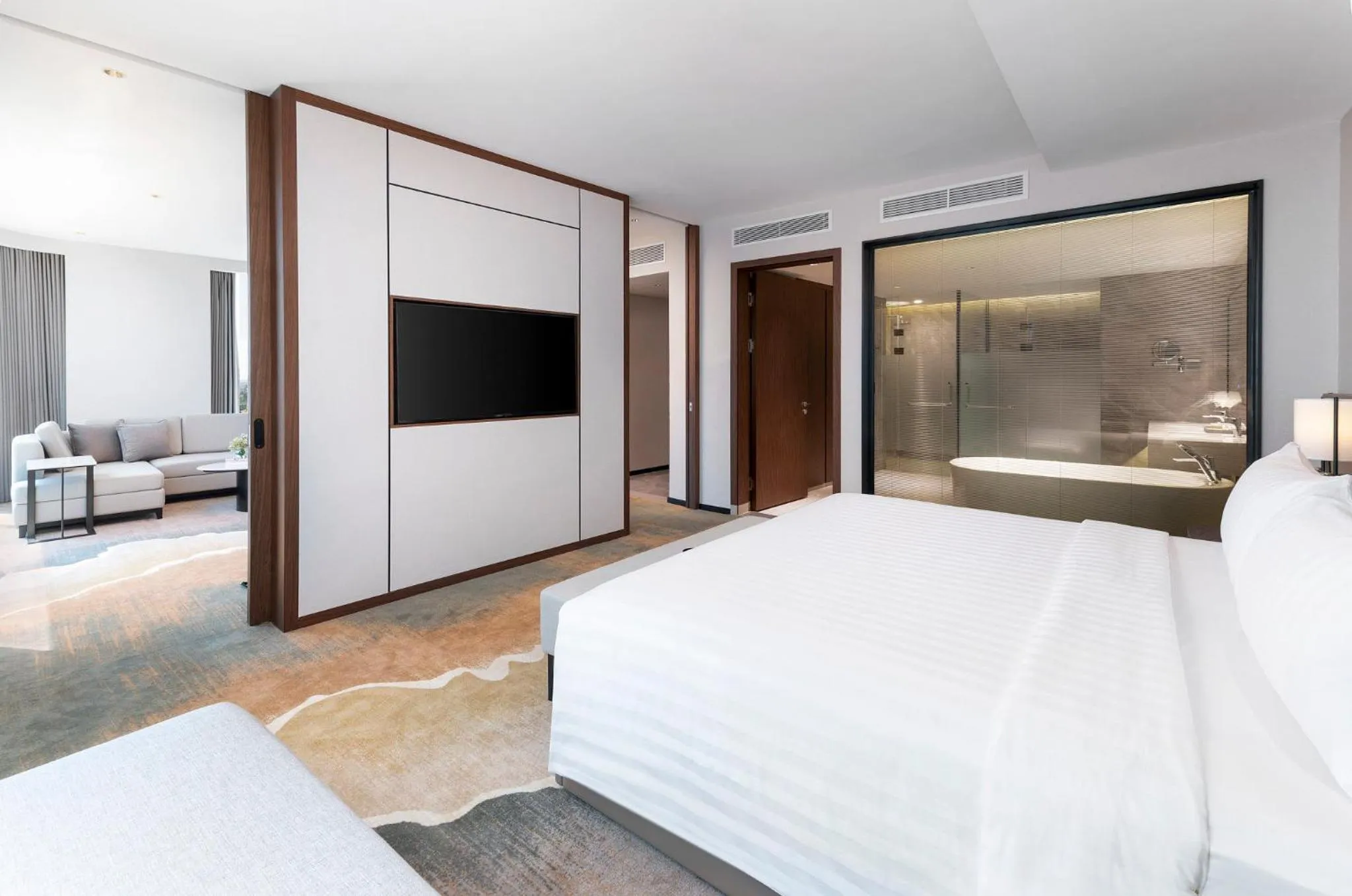 Photo of the whole room, Bed in Amari Vientiane