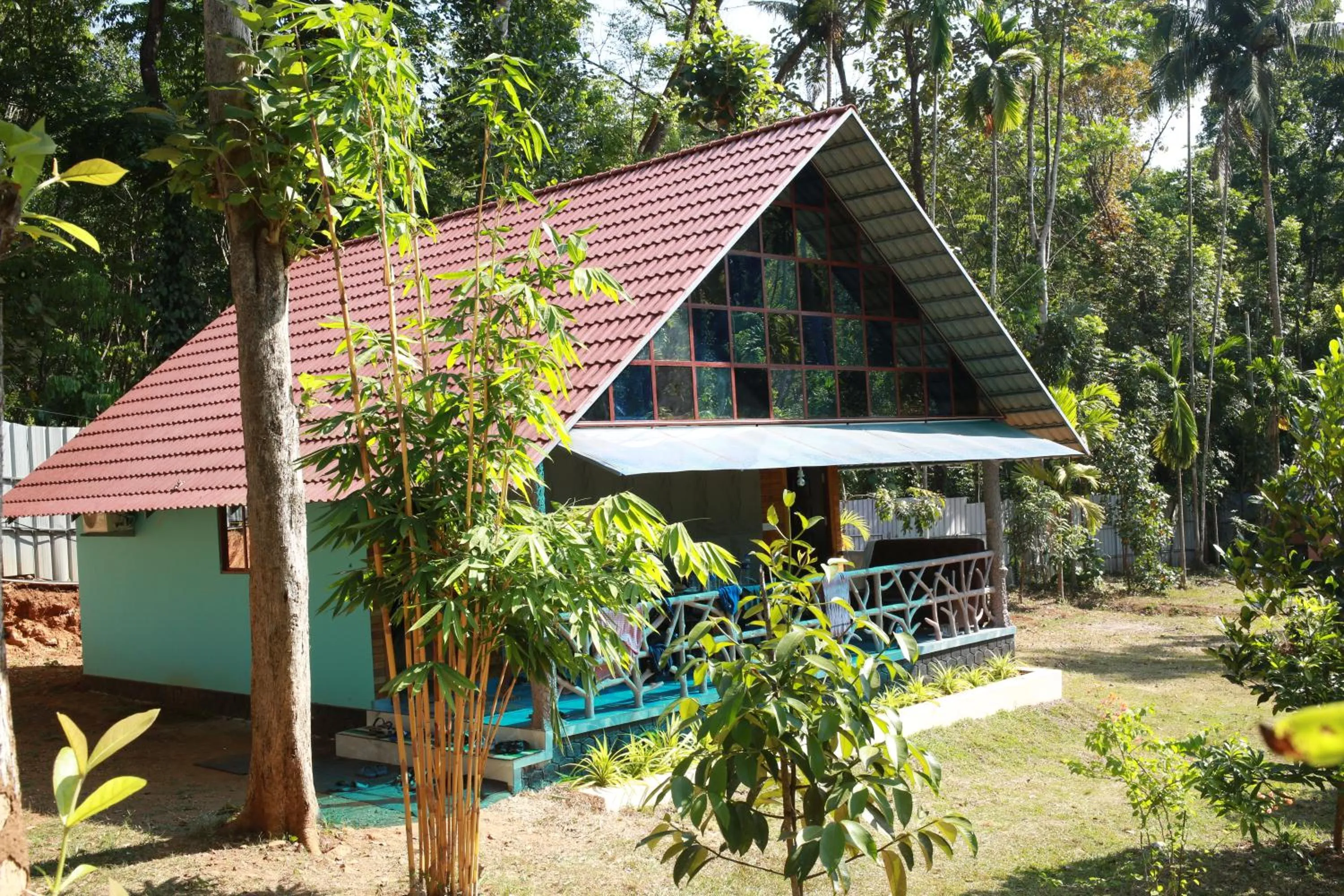 Karingens Resort