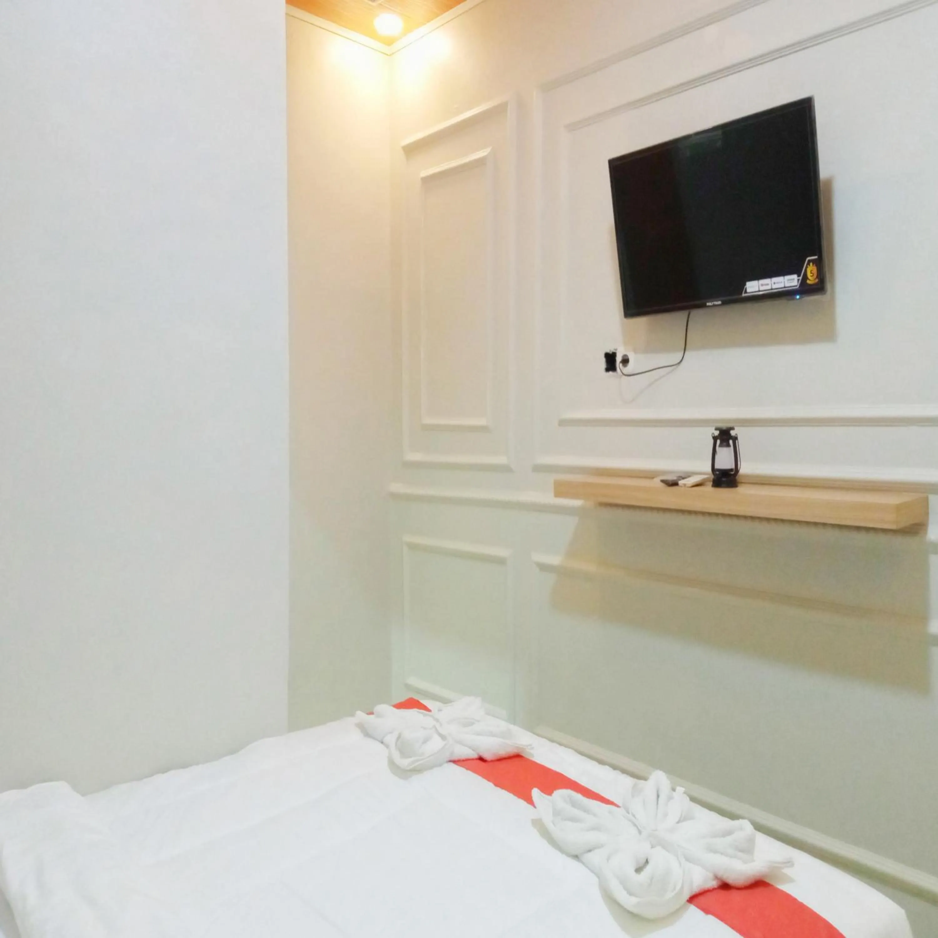 Bedroom, Bed in Rifal Inn Mitra RedDoorz