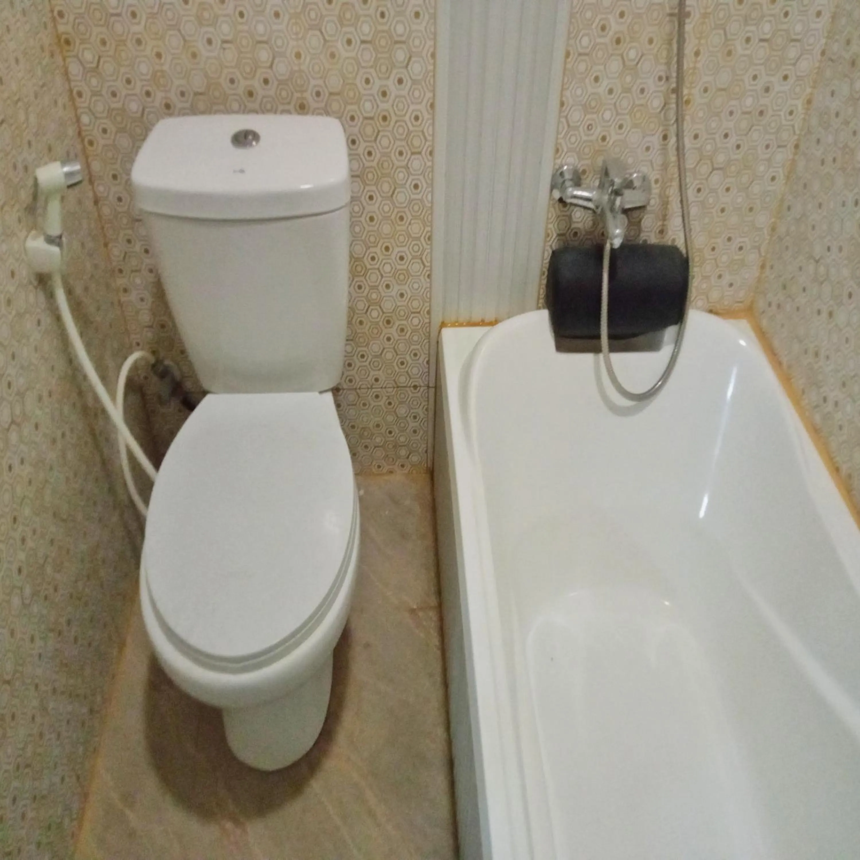 Bathroom in Rifal Inn Mitra RedDoorz