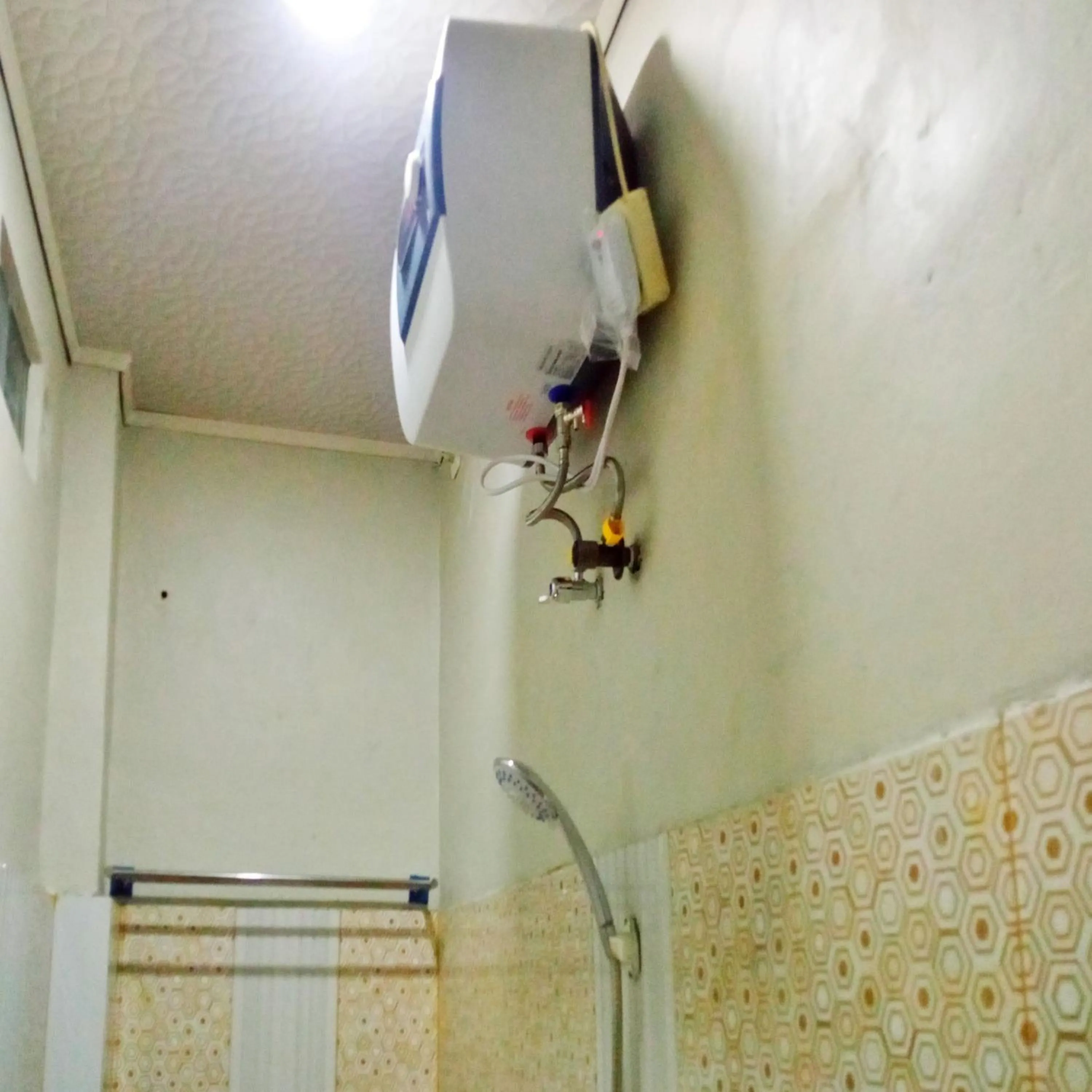 Bathroom in Rifal Inn Mitra RedDoorz