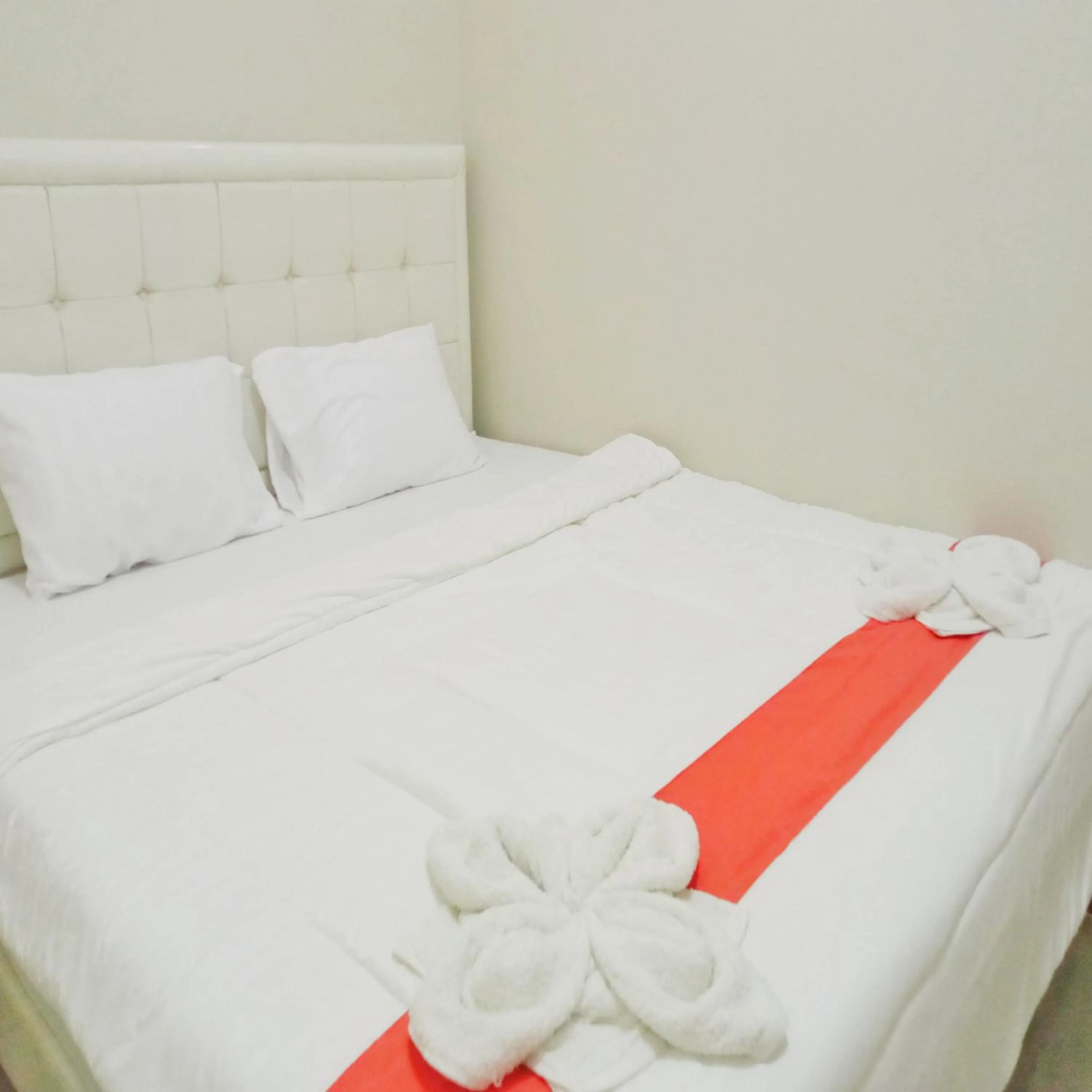 Bedroom, Bed in Rifal Inn Mitra RedDoorz