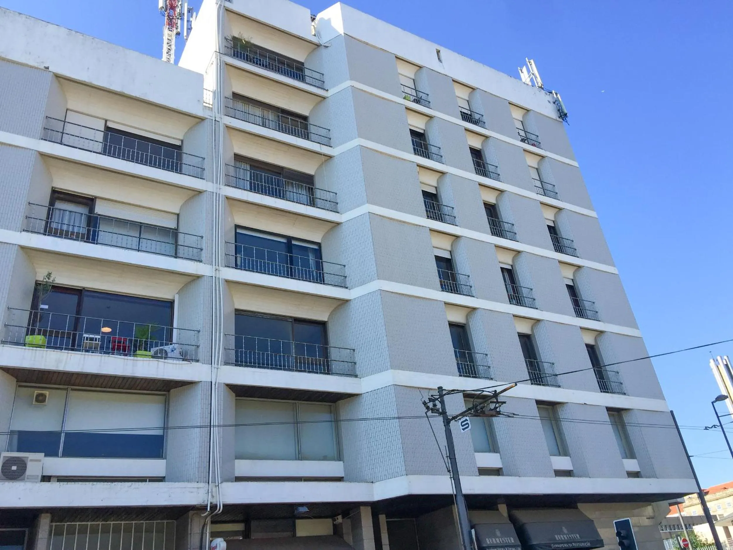 Bird's eye view in LV Premier Apartments Clerigos- RE1