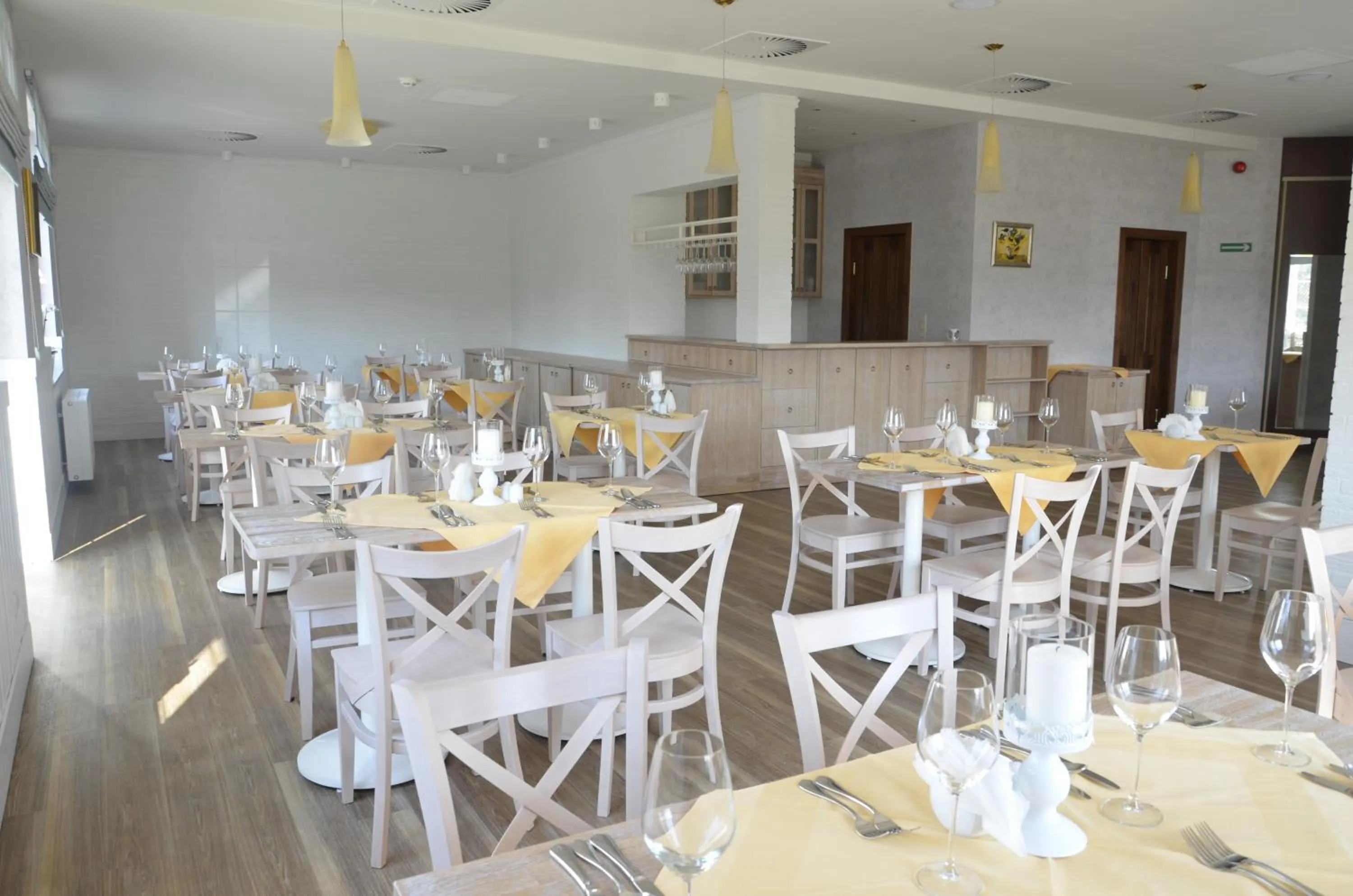 Restaurant/places to eat in Hotel SPA Wieniawa